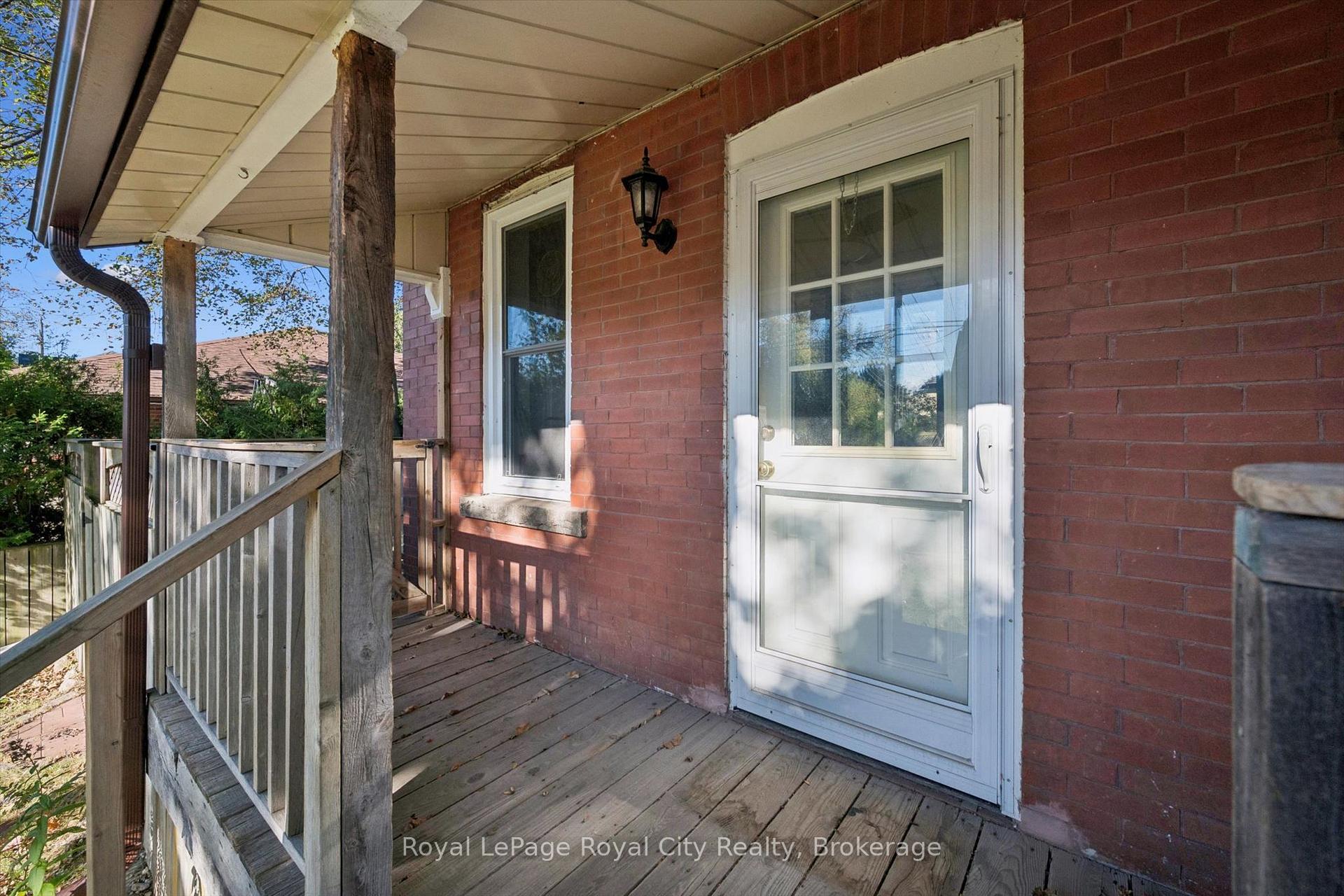 Photo 40 of 180 Edinburgh Road N, Guelph, Junction/Onward Willow — HOMEH