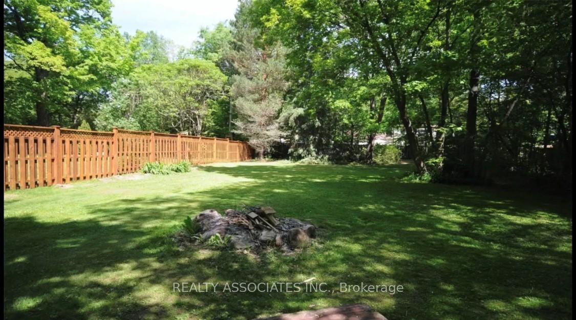 Photo 1 of 81 Miller Place, Innisfil, Rural Innisfil — HOMEH