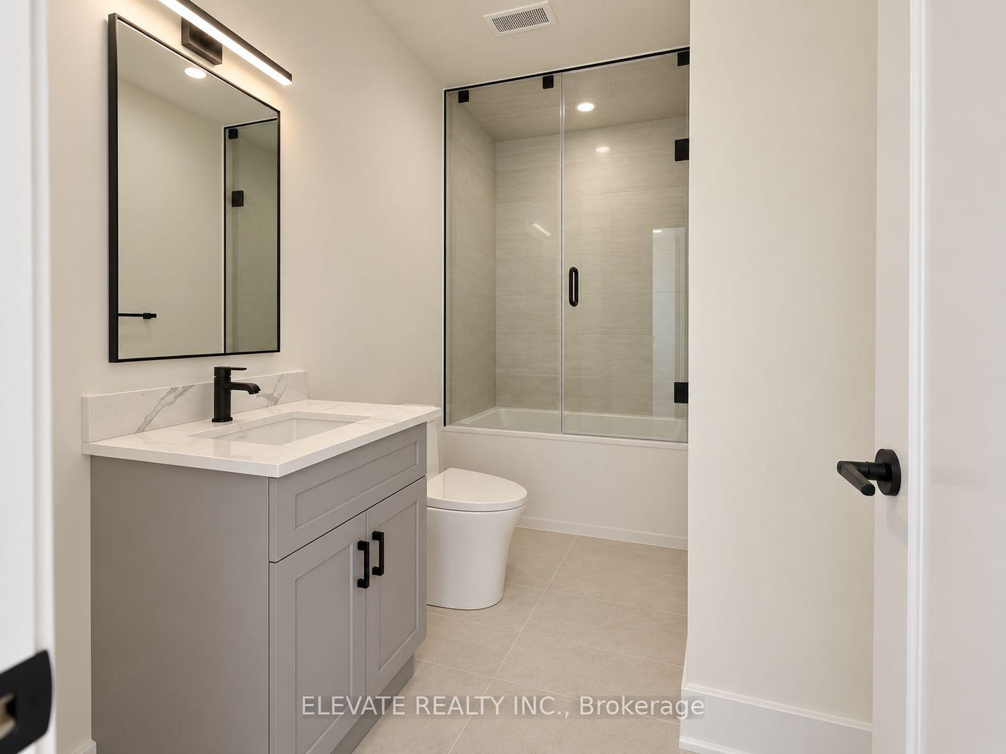 Photo 6 of Unit 5, 76 Burnaby Boulevard, Toronto, Lawrence Park South — HOMEH