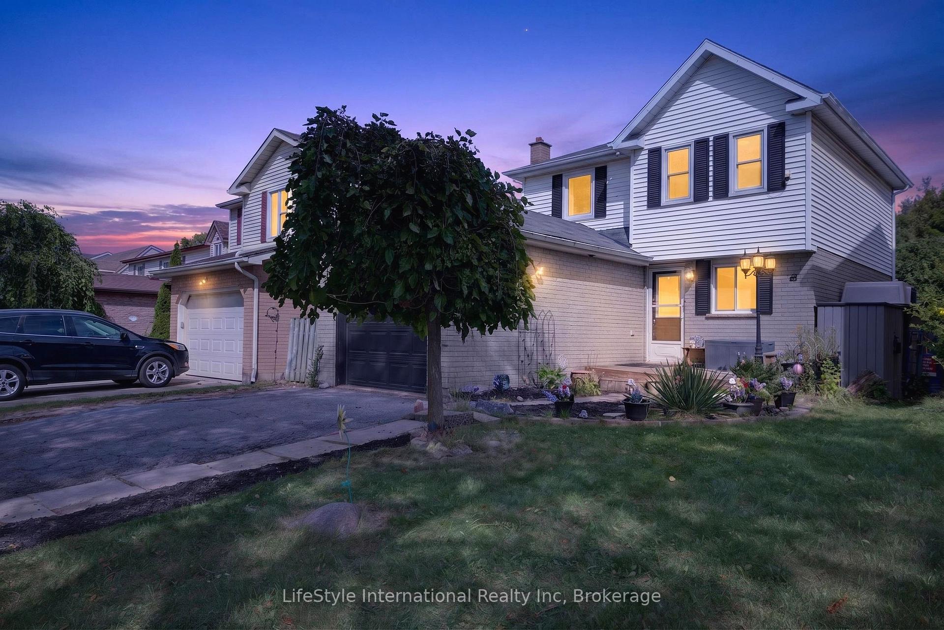 Photo of 18 Camrose Court