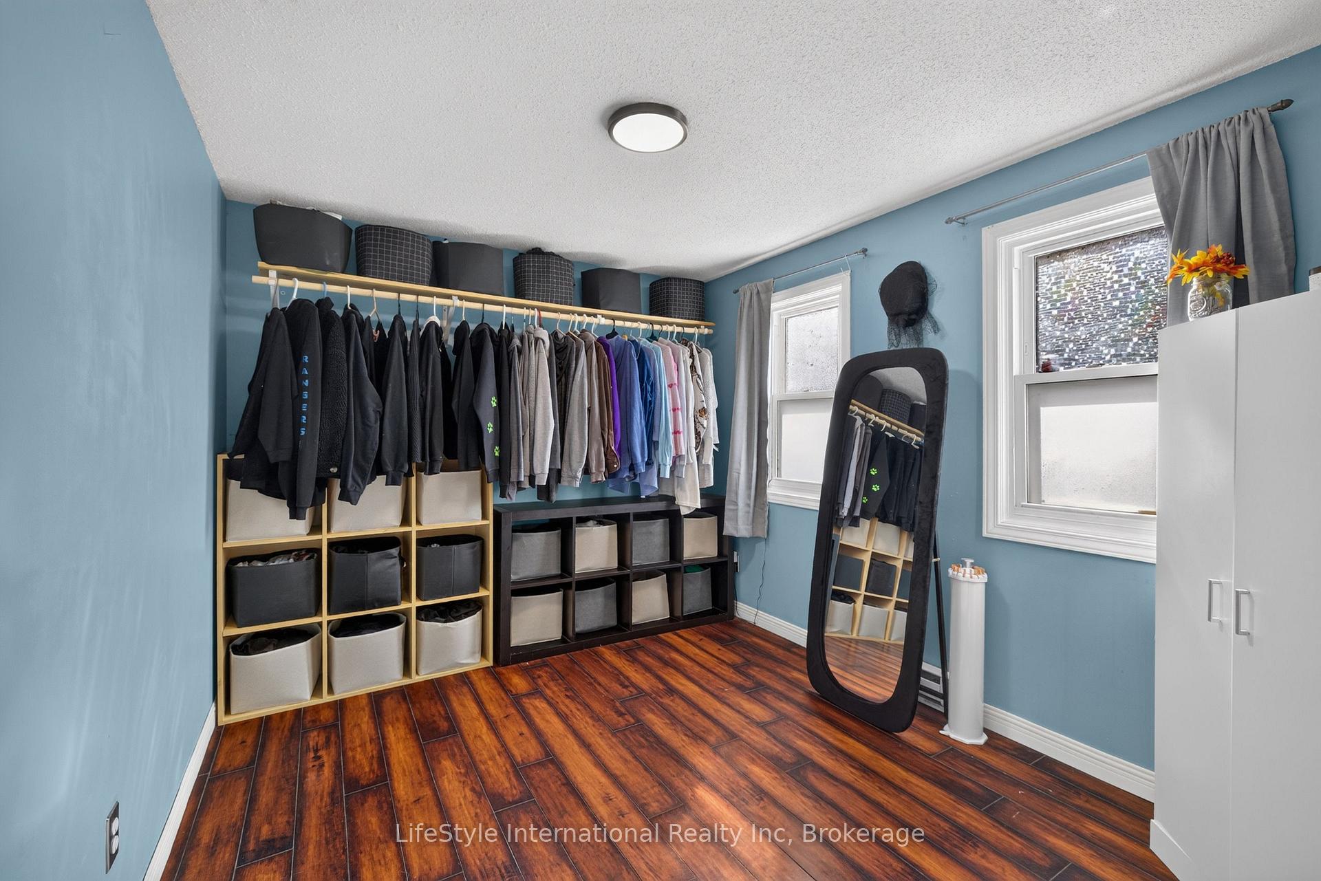 Photo 21 of 18 Camrose Court, Kitchener, Victoria Hills — HOMEH