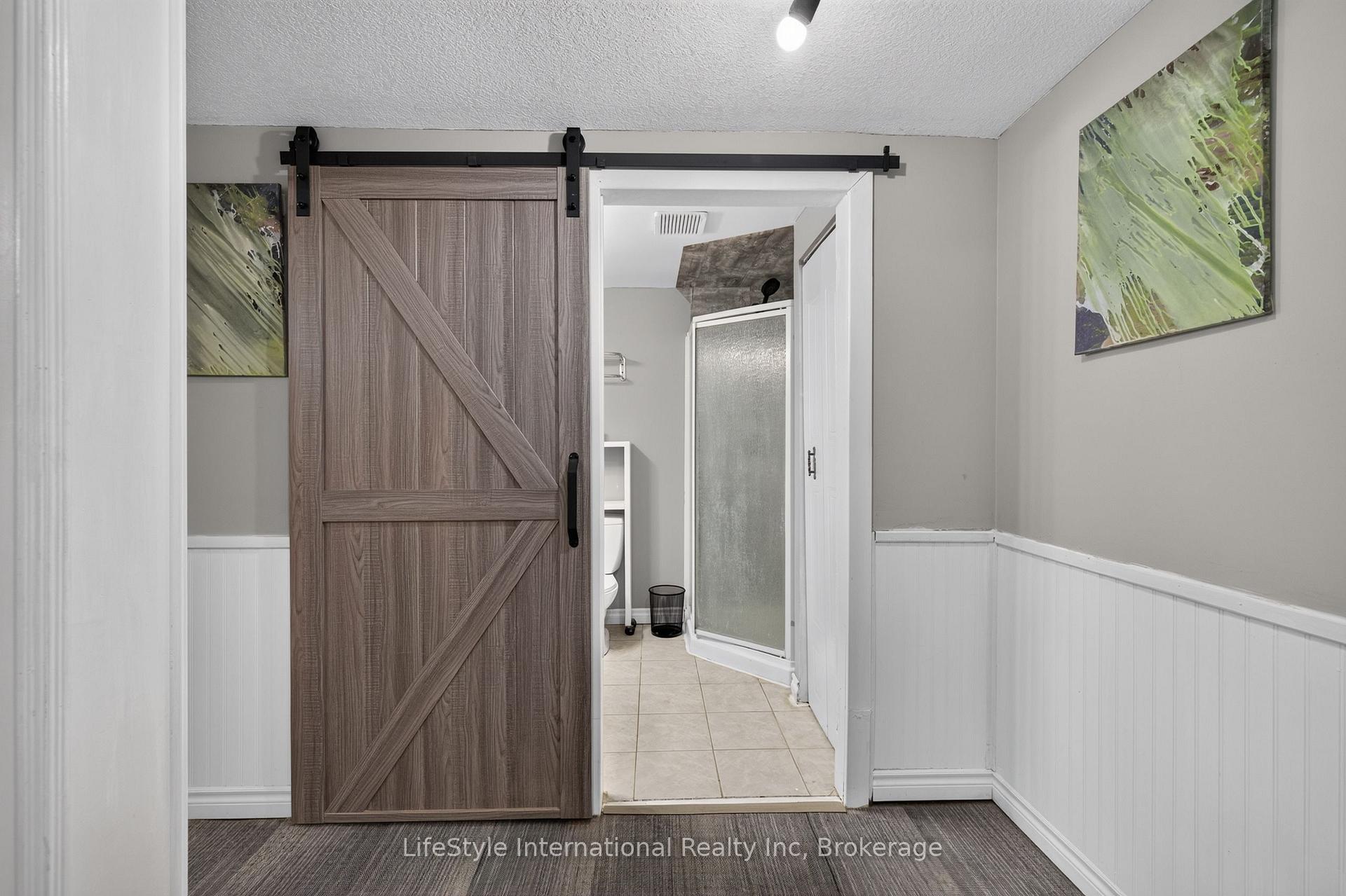 Photo 26 of 18 Camrose Court, Kitchener, Victoria Hills — HOMEH