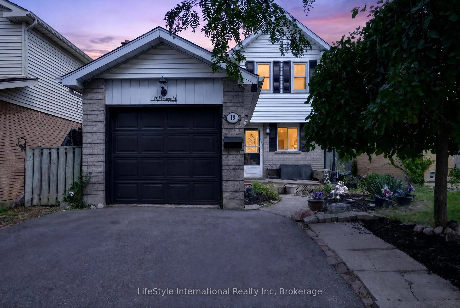 Photo 45 of 18 Camrose Court, Kitchener, Victoria Hills — HOMEH