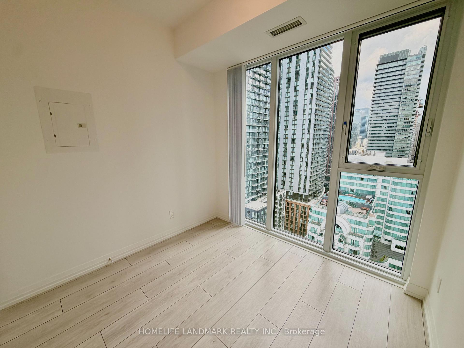 Photo 15 of Unit 2706, 400 King Street W, Toronto, Waterfront Communities — HOMEH