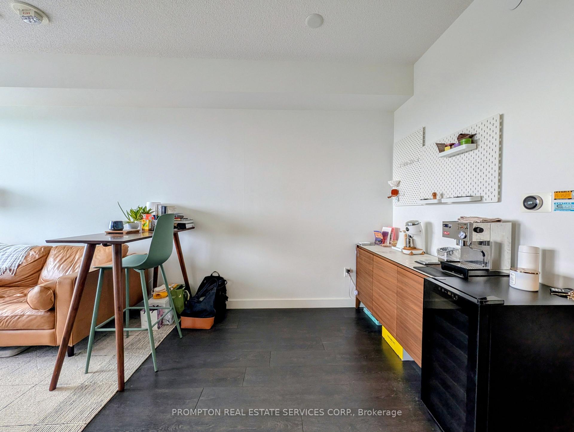 Photo 7 of Unit 1503, 85 Mcmahon Drive, North York, Bayview Village — HOMEH