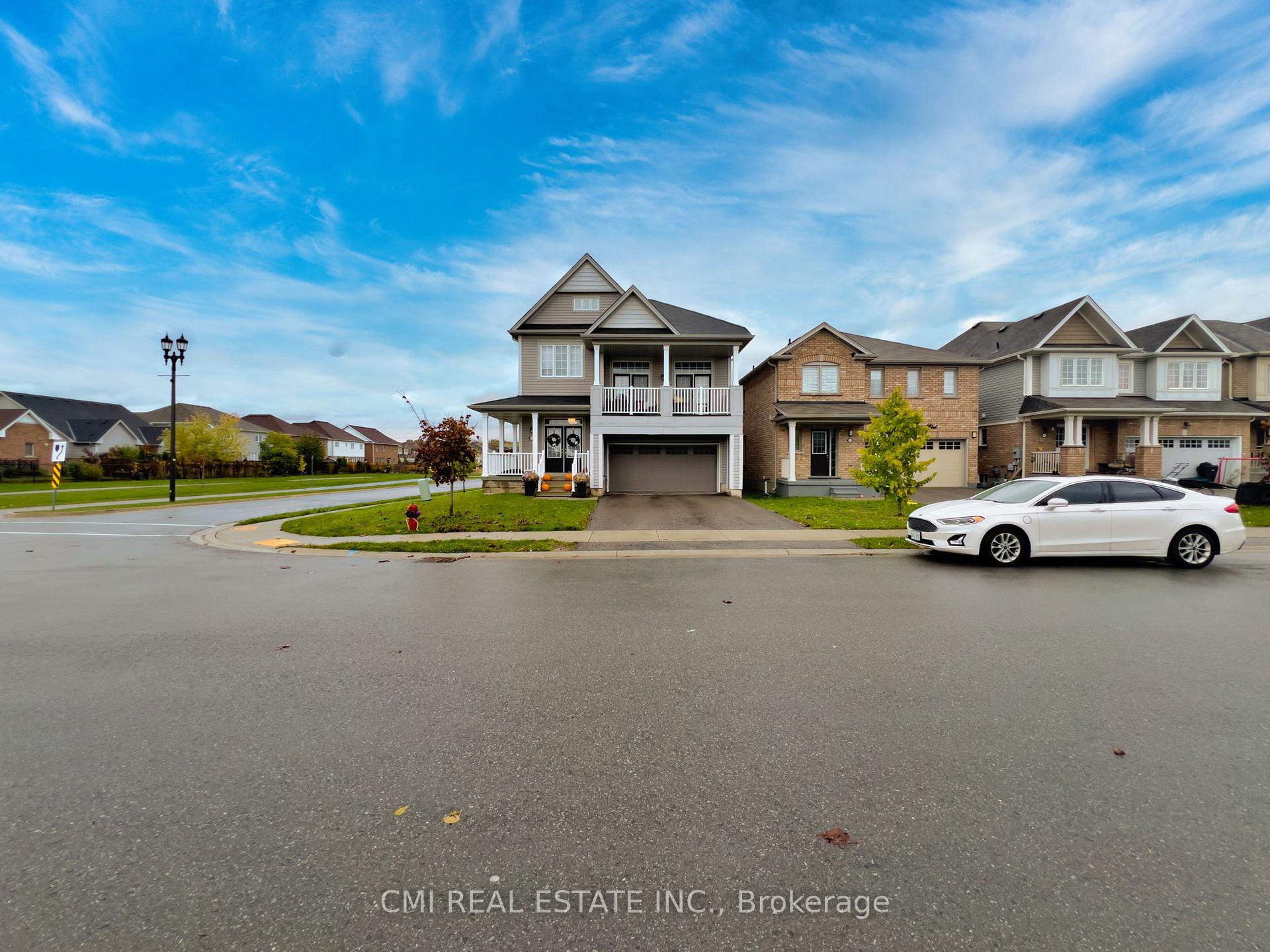 Photo 2 of 7732 Butternut Blvd, Niagara Falls, Brown — HOMEH