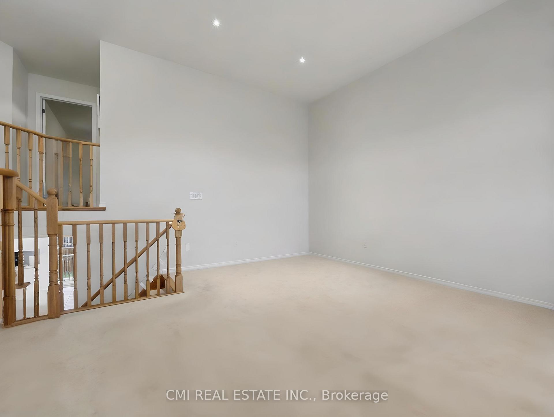 Photo 19 of 7732 Butternut Blvd, Niagara Falls, Brown — HOMEH