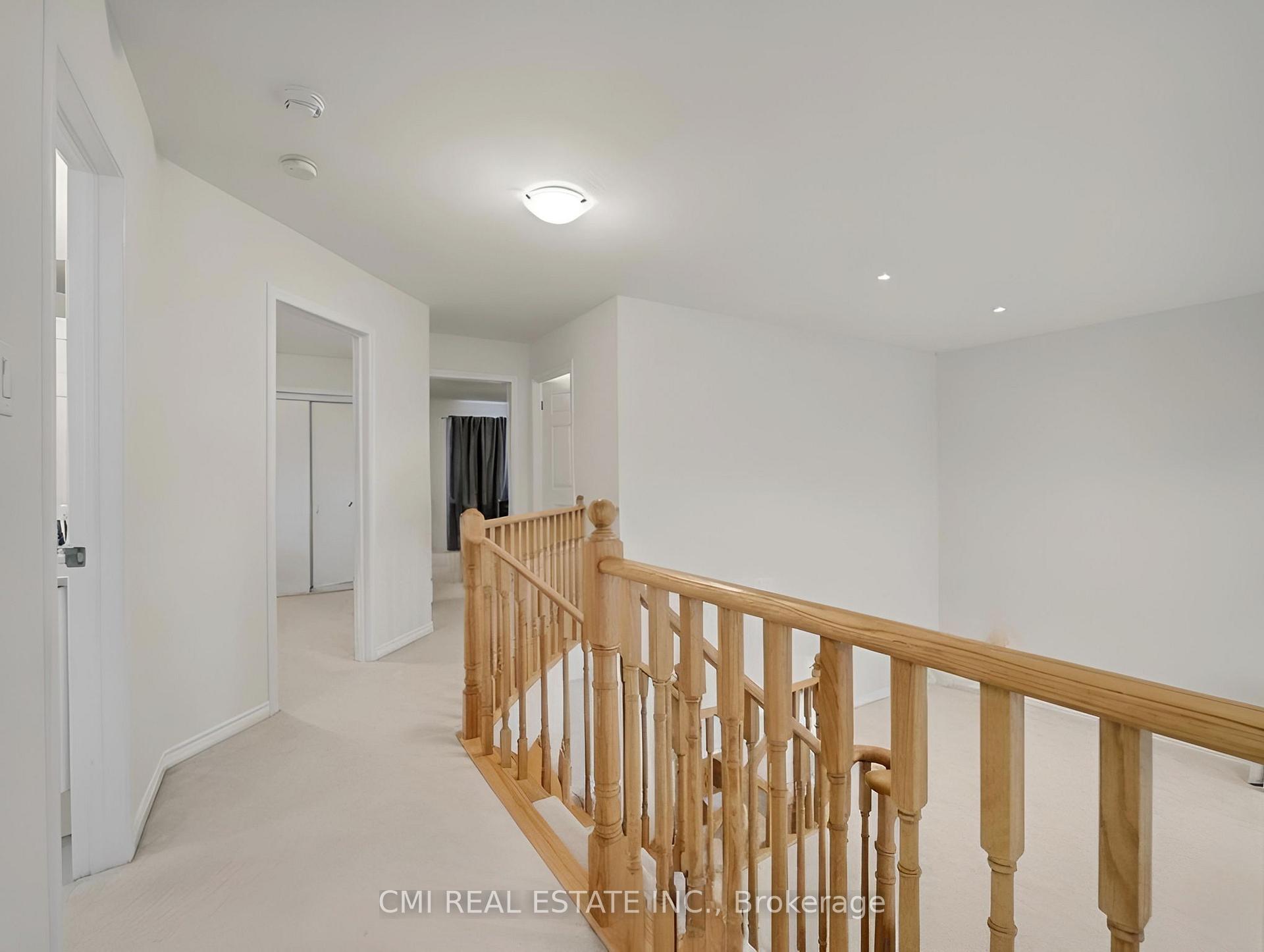 Photo 20 of 7732 Butternut Blvd, Niagara Falls, Brown — HOMEH