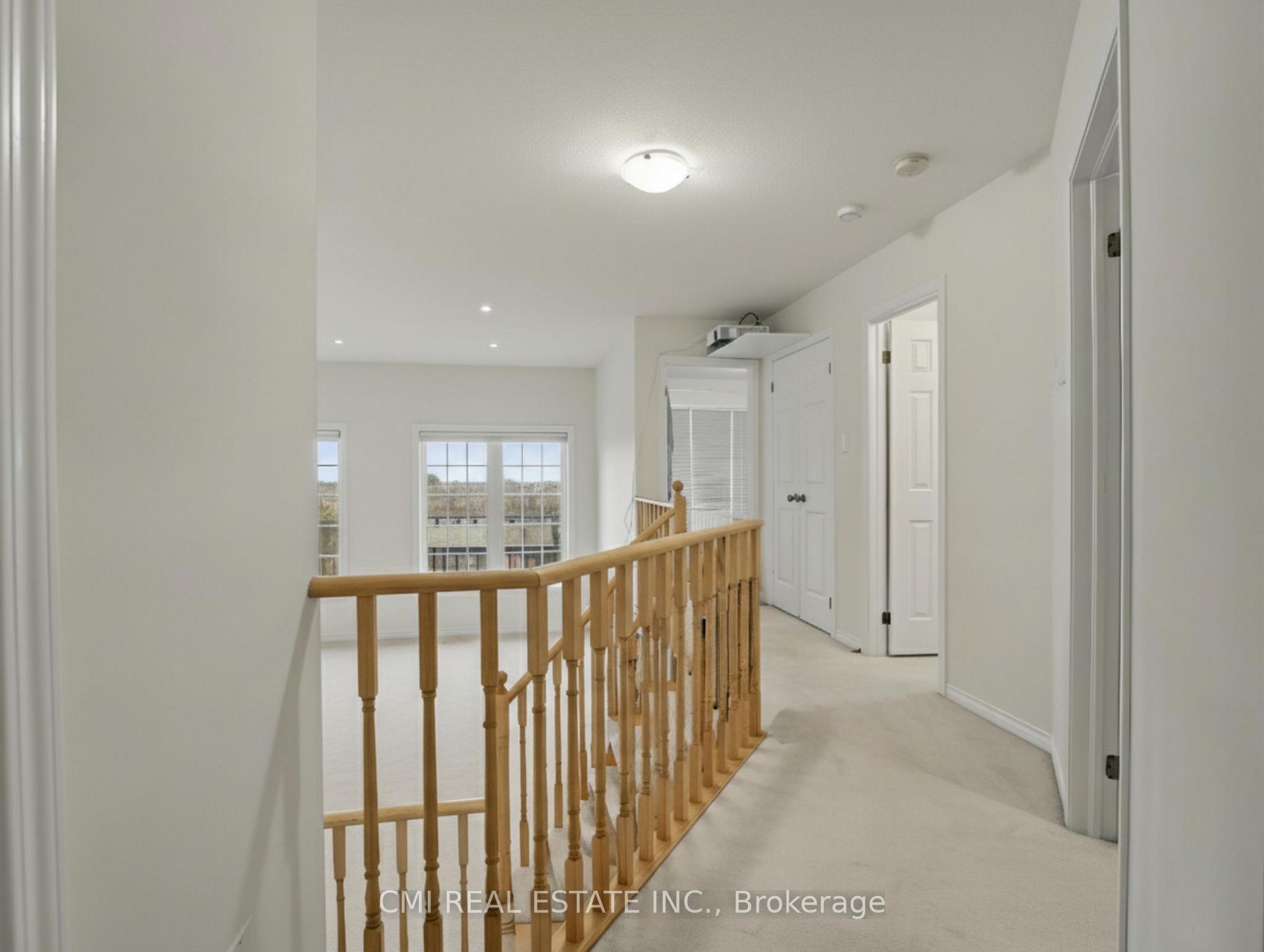 Photo 21 of 7732 Butternut Blvd, Niagara Falls, Brown — HOMEH