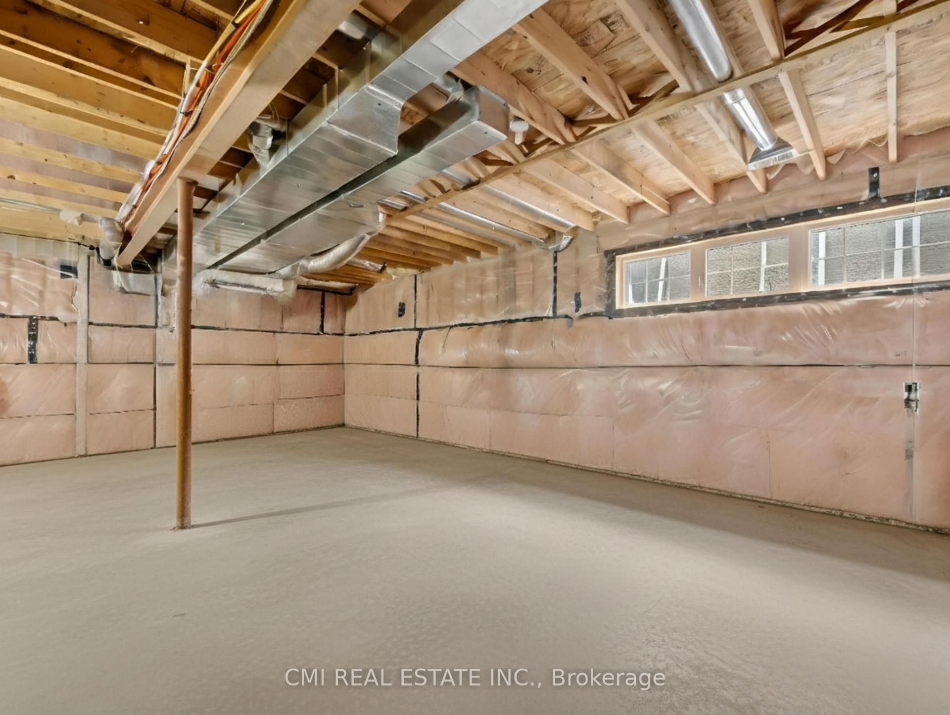 Photo 37 of 7732 Butternut Blvd, Niagara Falls, Brown — HOMEH