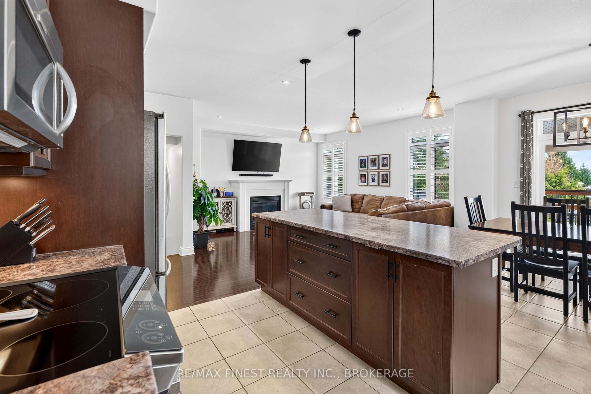 Photo 20 of 1593 Providence Crescent, Kingston, City Northwest — HOMEH