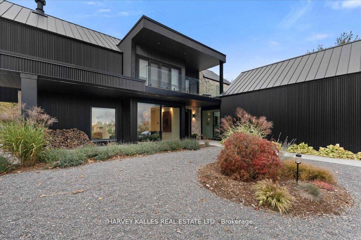 Photo of 690 Weese Road