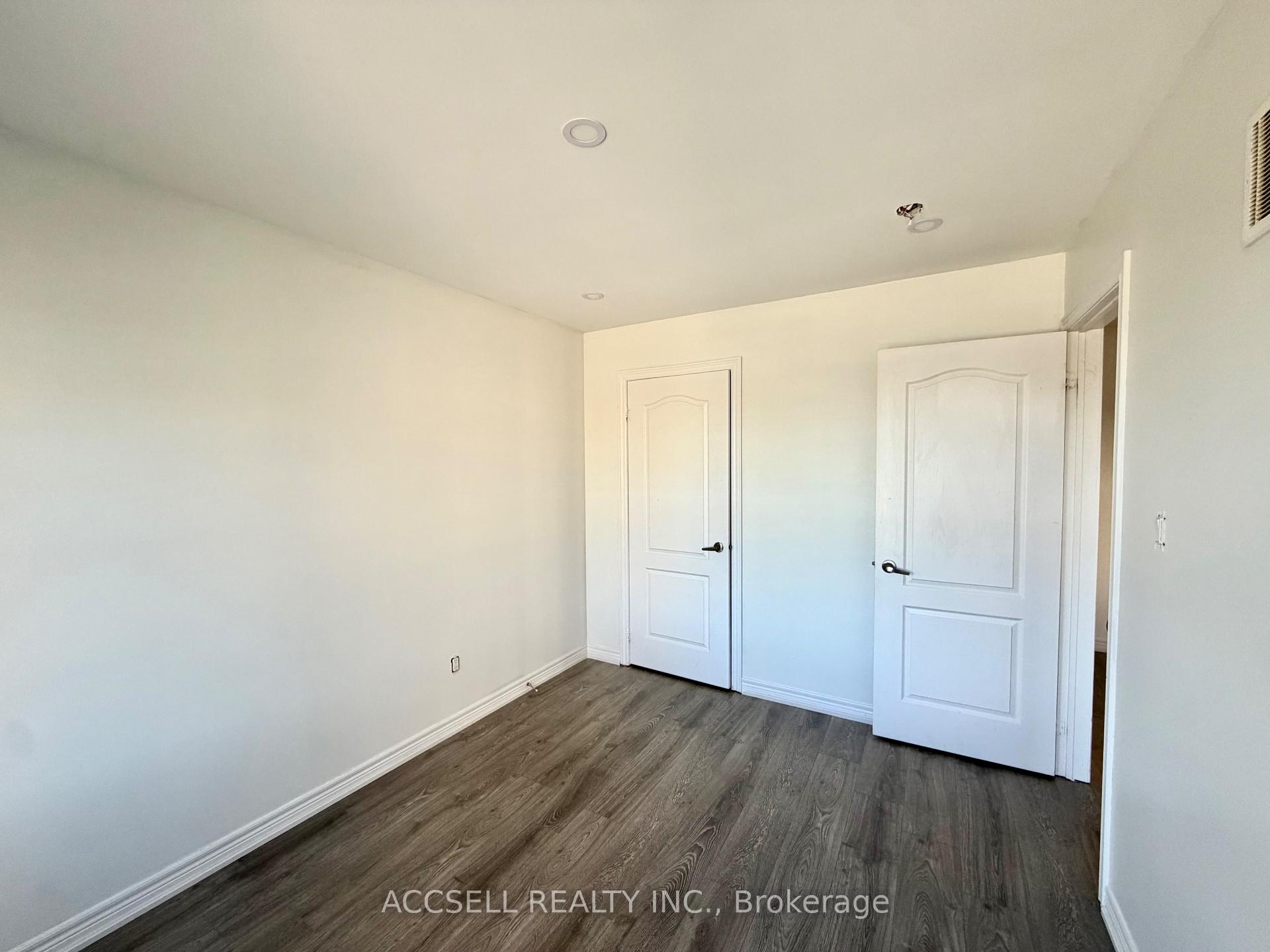 Photo 14 of 43 Banbridge Crescent, Brampton, Credit Valley — HOMEH