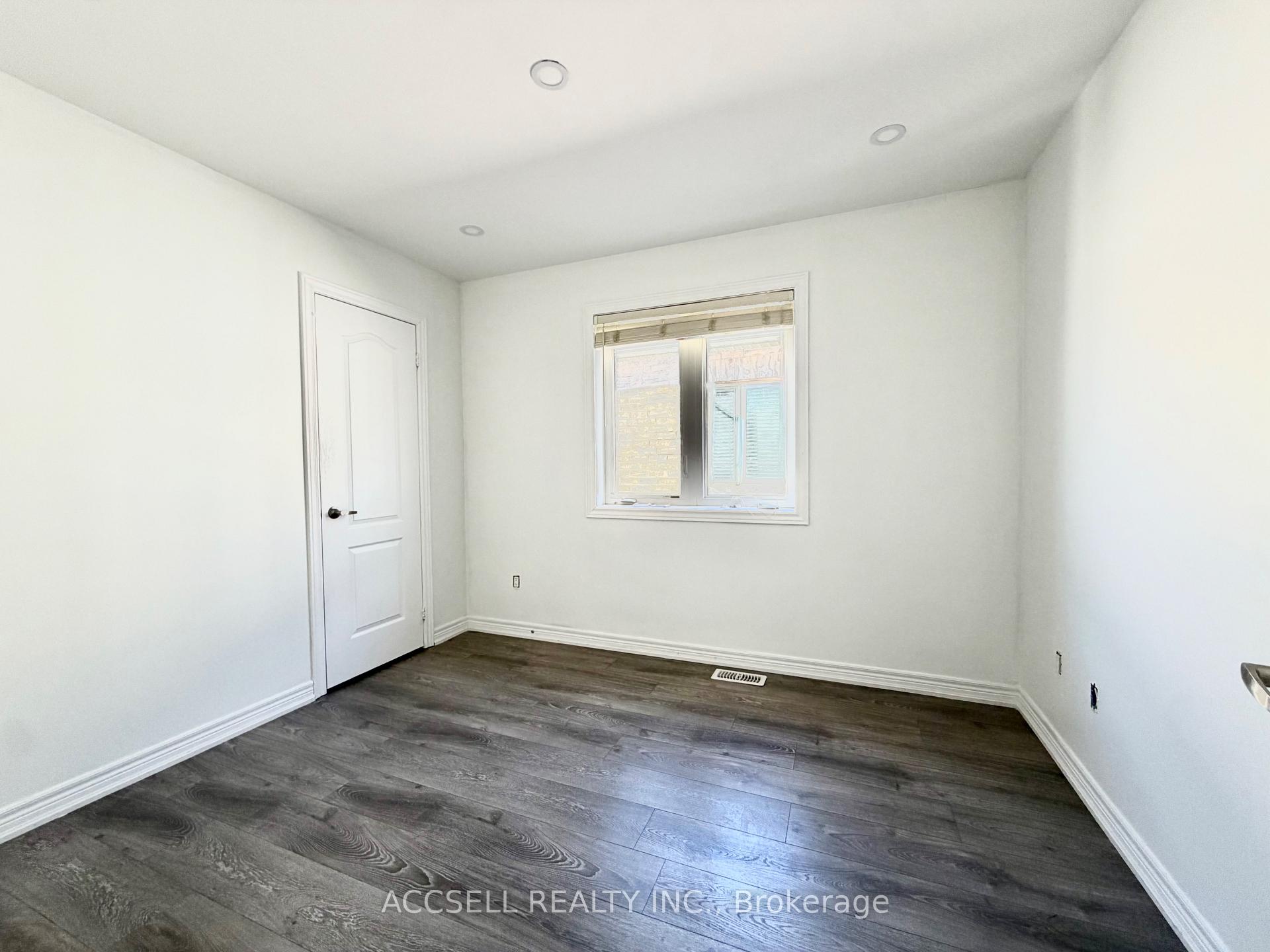 Photo 17 of 43 Banbridge Crescent, Brampton, Credit Valley — HOMEH