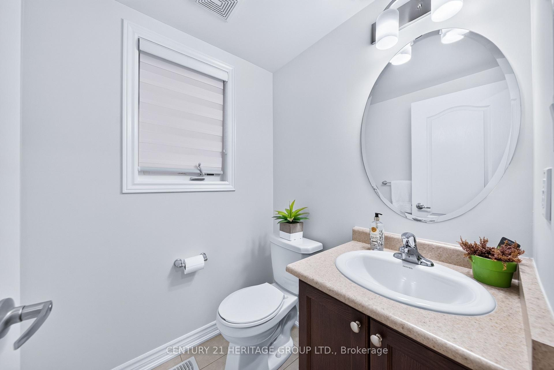 Photo 19 of 244 Gord Clelland Gate, Newmarket, Woodland Hill — HOMEH