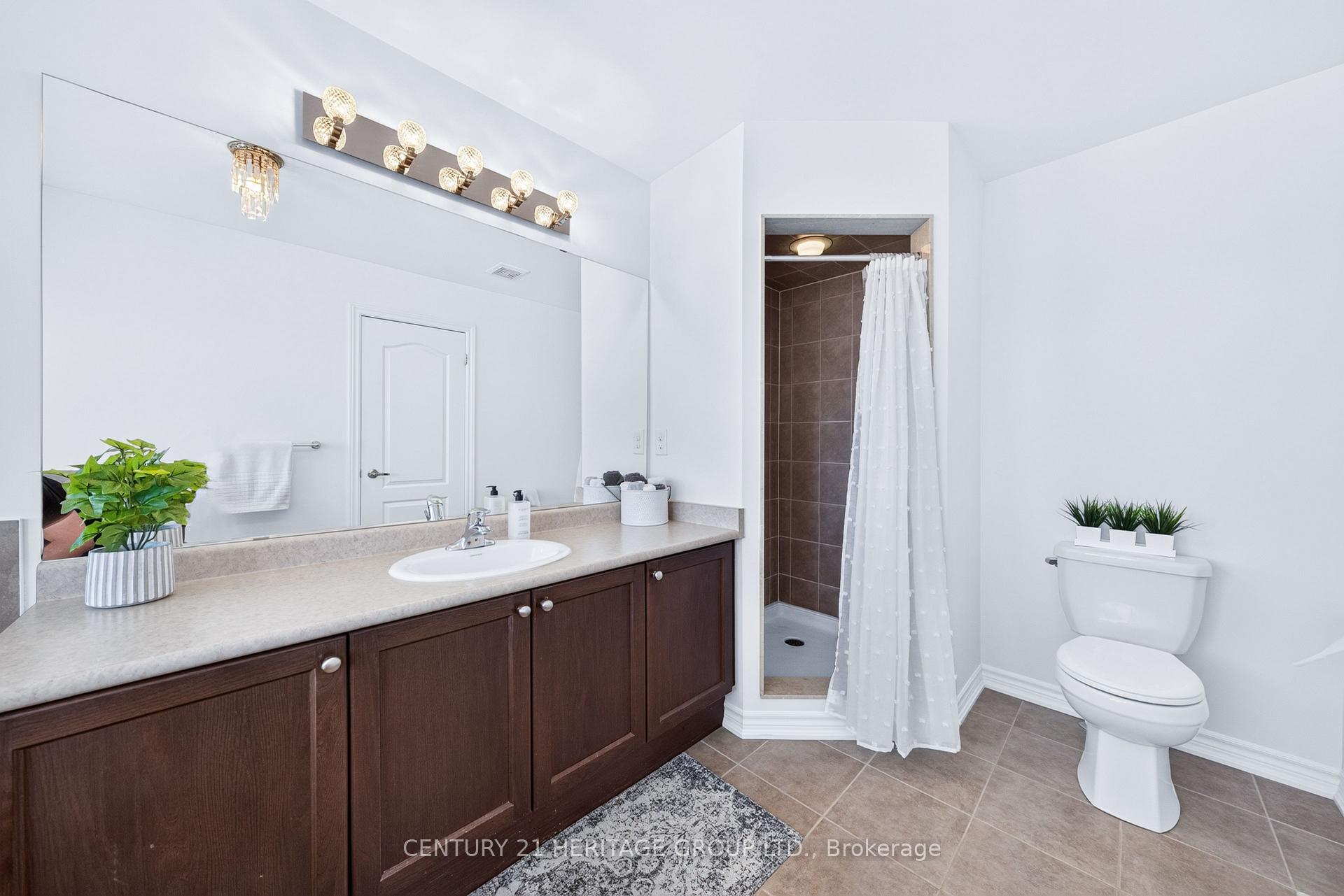 Photo 27 of 244 Gord Clelland Gate, Newmarket, Woodland Hill — HOMEH