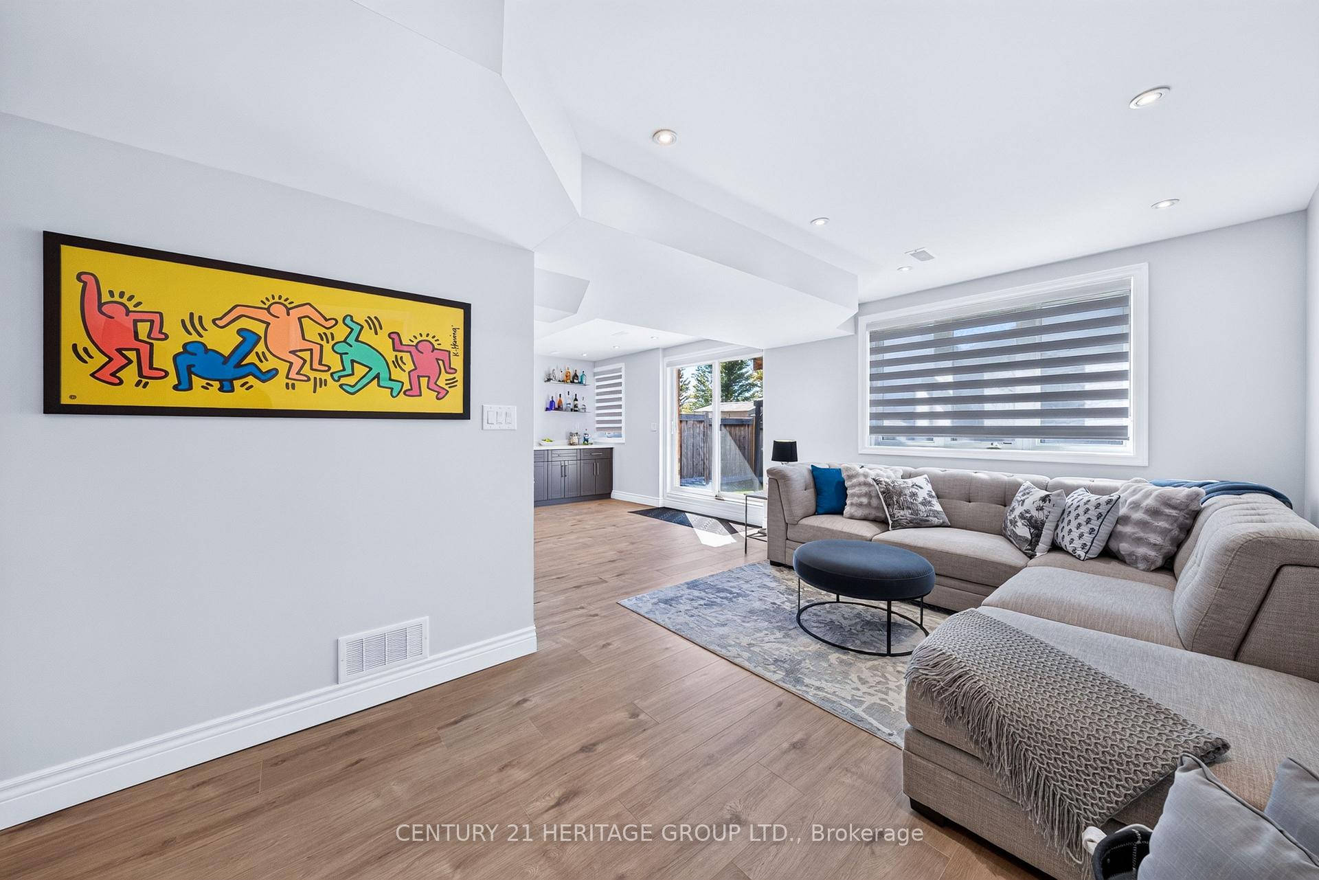 Photo 39 of 244 Gord Clelland Gate, Newmarket, Woodland Hill — HOMEH