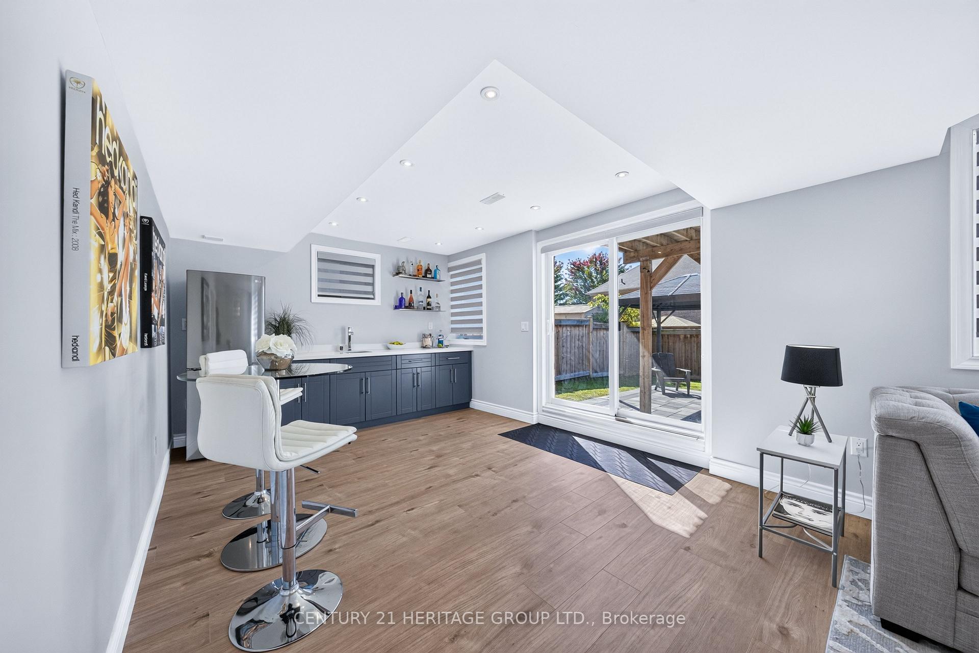 Photo 40 of 244 Gord Clelland Gate, Newmarket, Woodland Hill — HOMEH