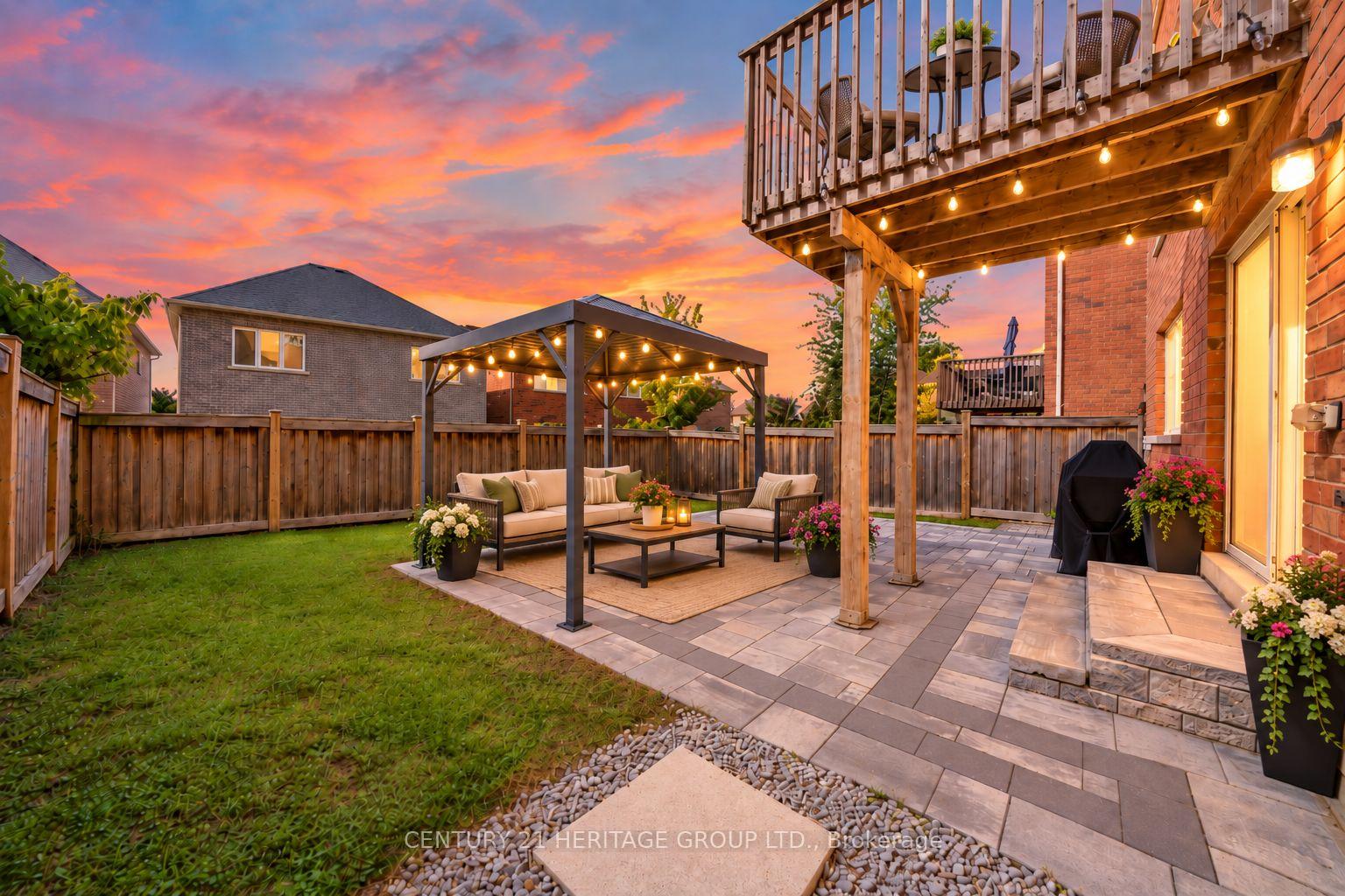 Photo 43 of 244 Gord Clelland Gate, Newmarket, Woodland Hill — HOMEH