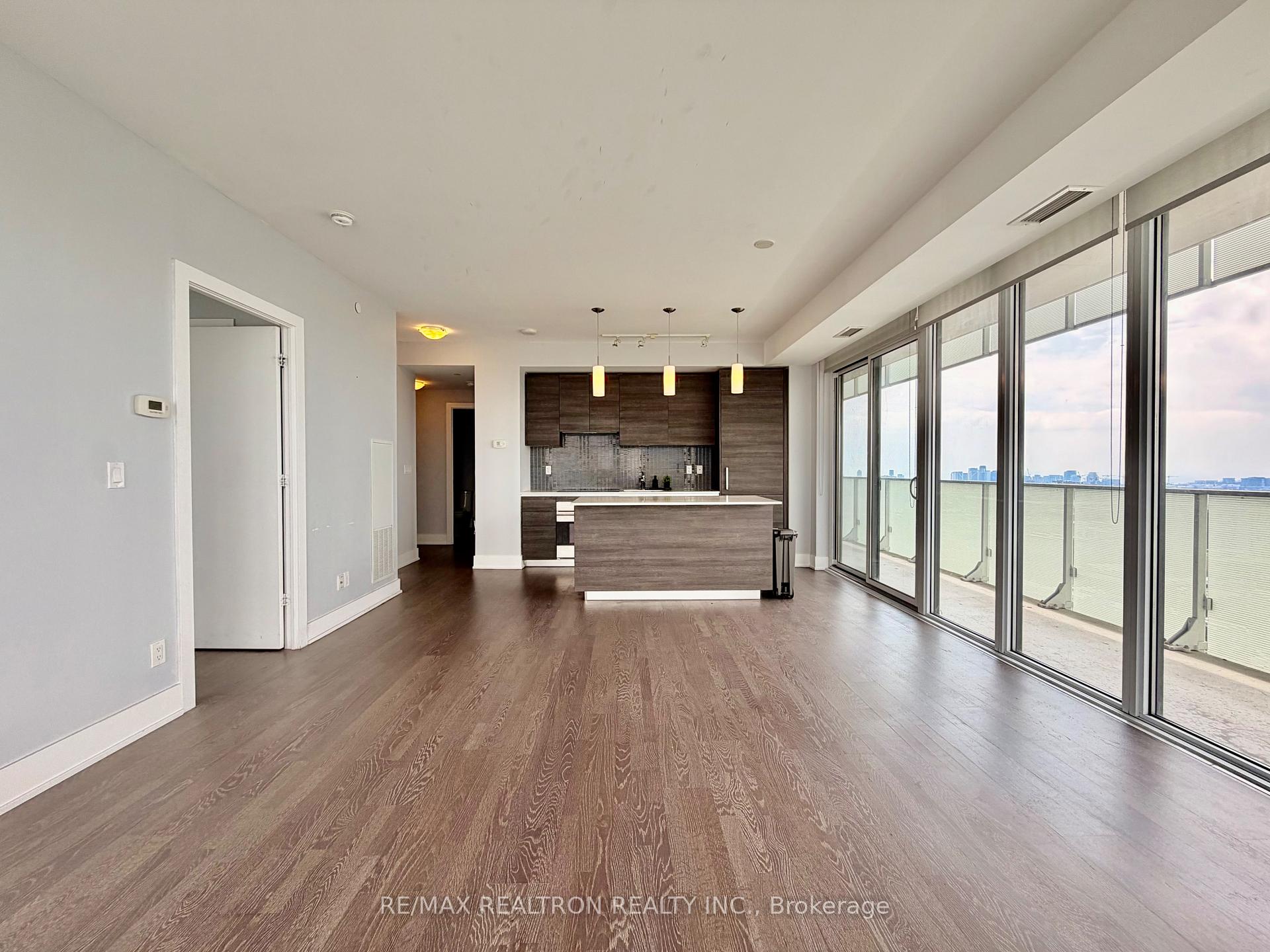 Photo 6 of Unit 2806, 200 Bloor Street W, Toronto, The Annex — HOMEH
