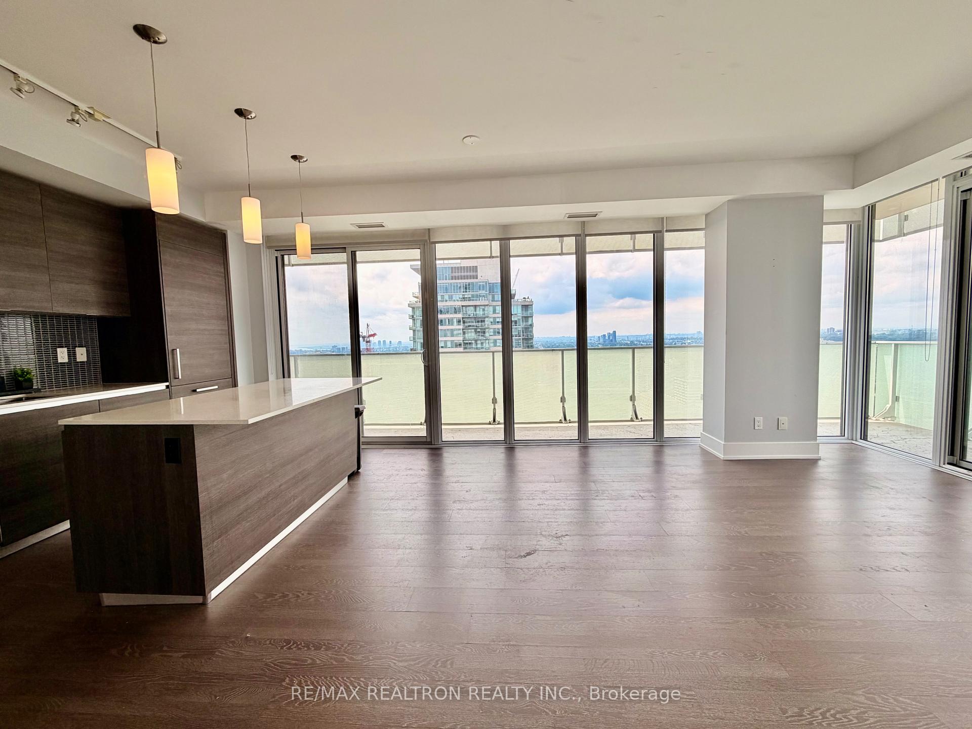Photo 15 of Unit 2806, 200 Bloor Street W, Toronto, The Annex — HOMEH