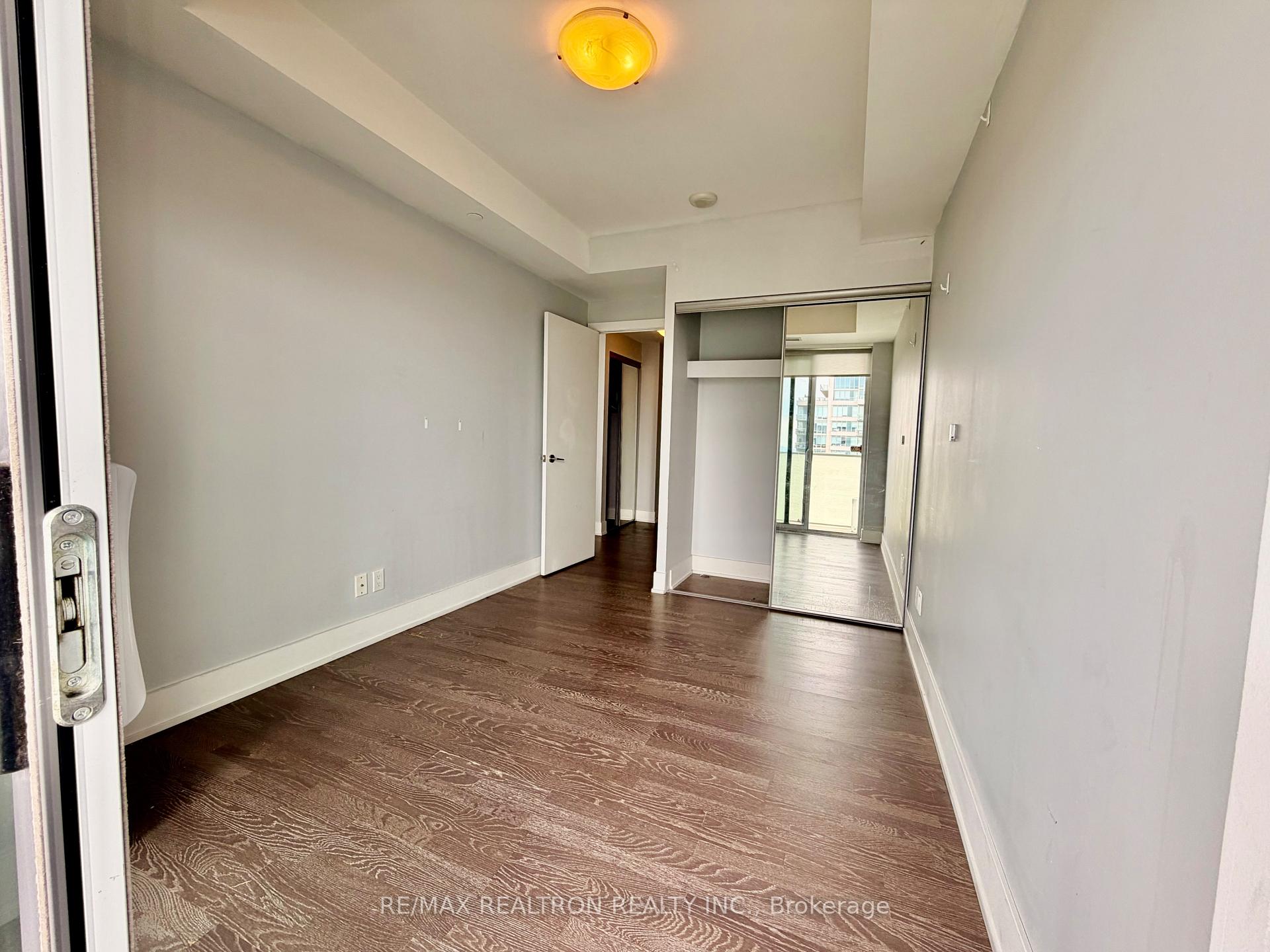 Photo 16 of Unit 2806, 200 Bloor Street W, Toronto, The Annex — HOMEH