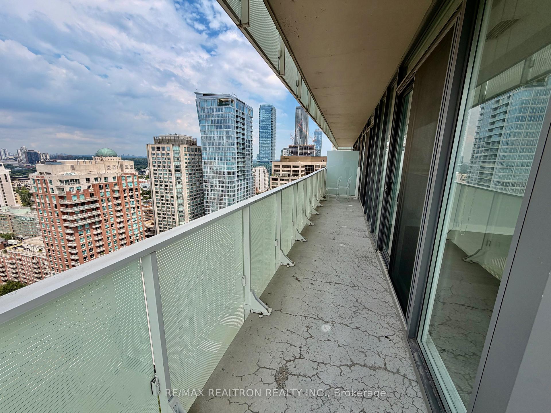 Photo 34 of Unit 2806, 200 Bloor Street W, Toronto, The Annex — HOMEH