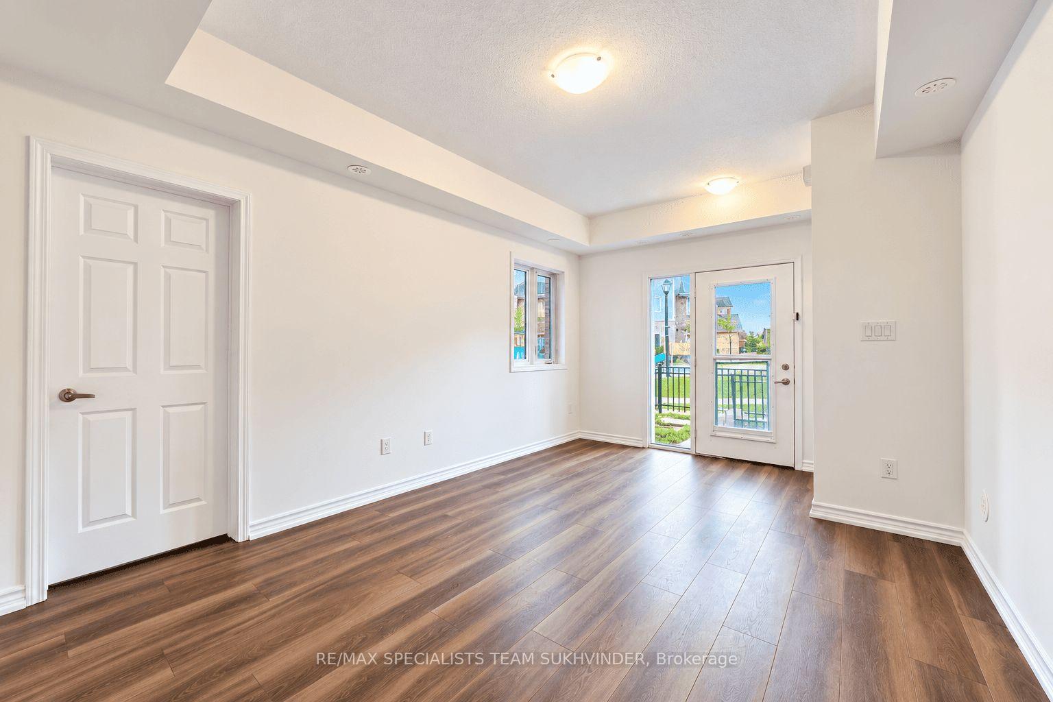 Photo 4 of Unit 146, 250 Sunny Meadows Boulevard, Brampton, Sandringham-Wellington — HOMEH