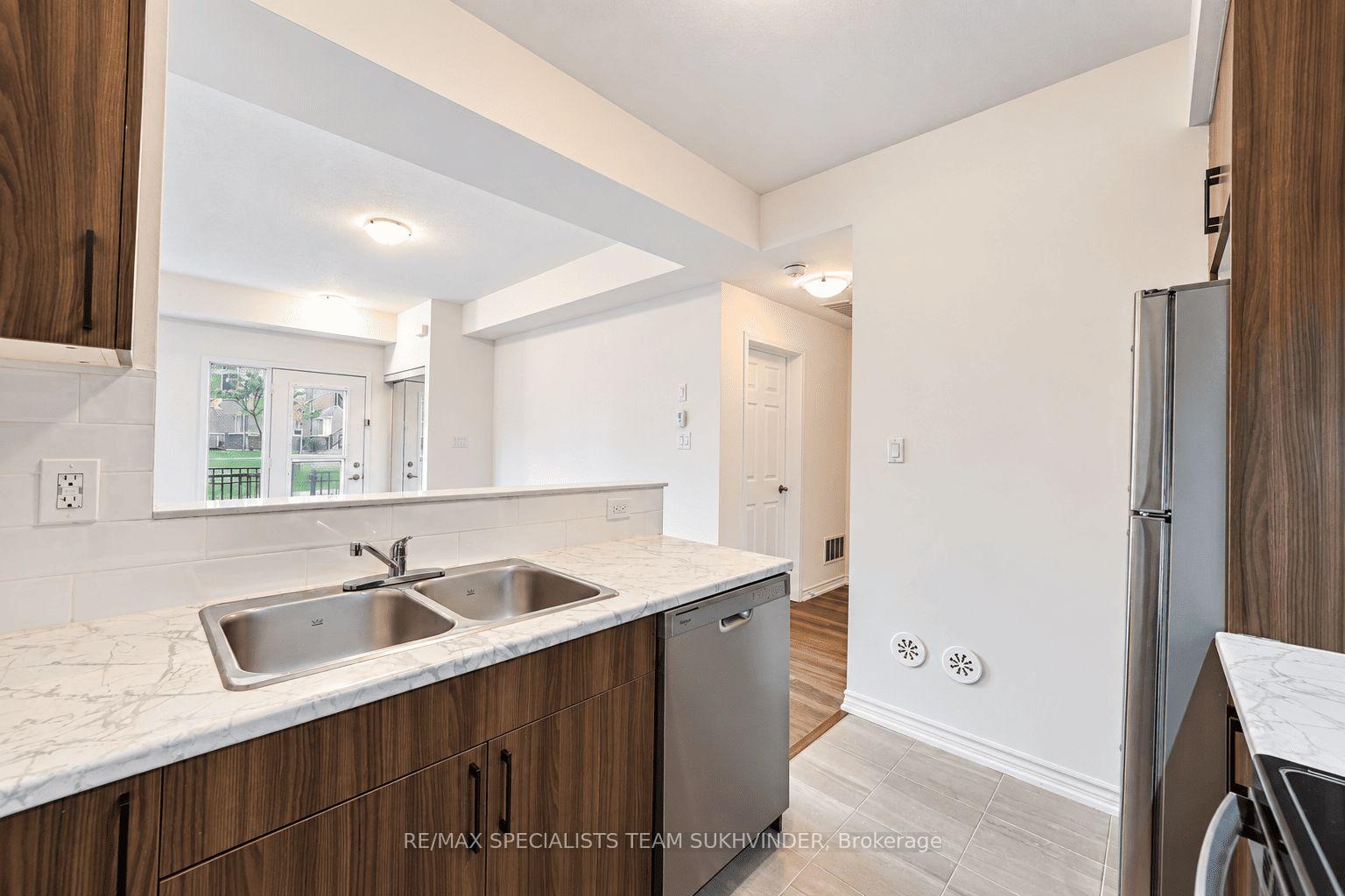 Photo 7 of Unit 146, 250 Sunny Meadows Boulevard, Brampton, Sandringham-Wellington — HOMEH