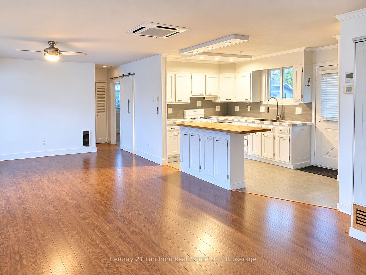Photo 8 of 27 Willow Point Road, Brighton, Rural Brighton — HOMEH