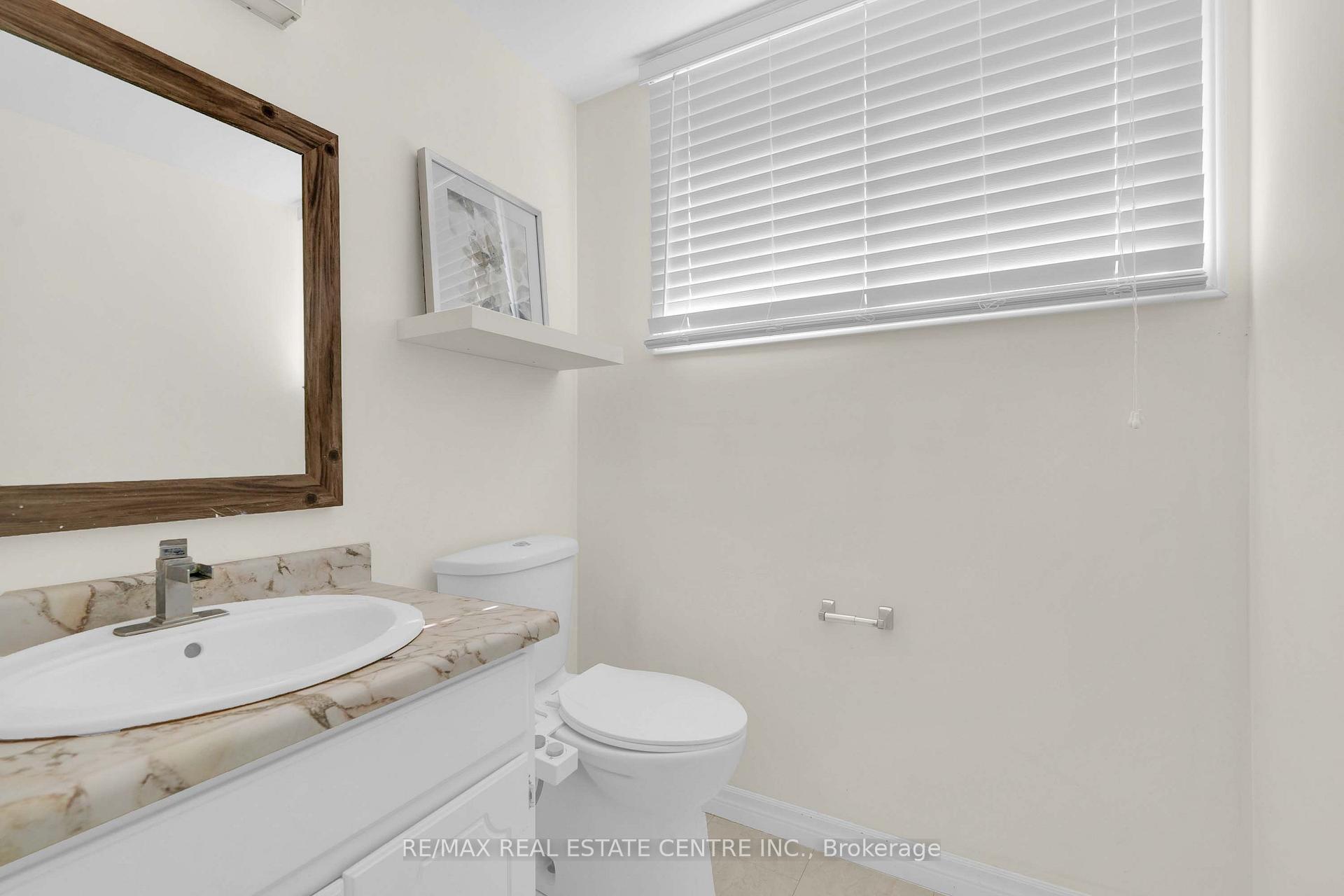 Photo 26 of 141 Cedar Crest Street, Kitchener, Forest Heights — HOMEH