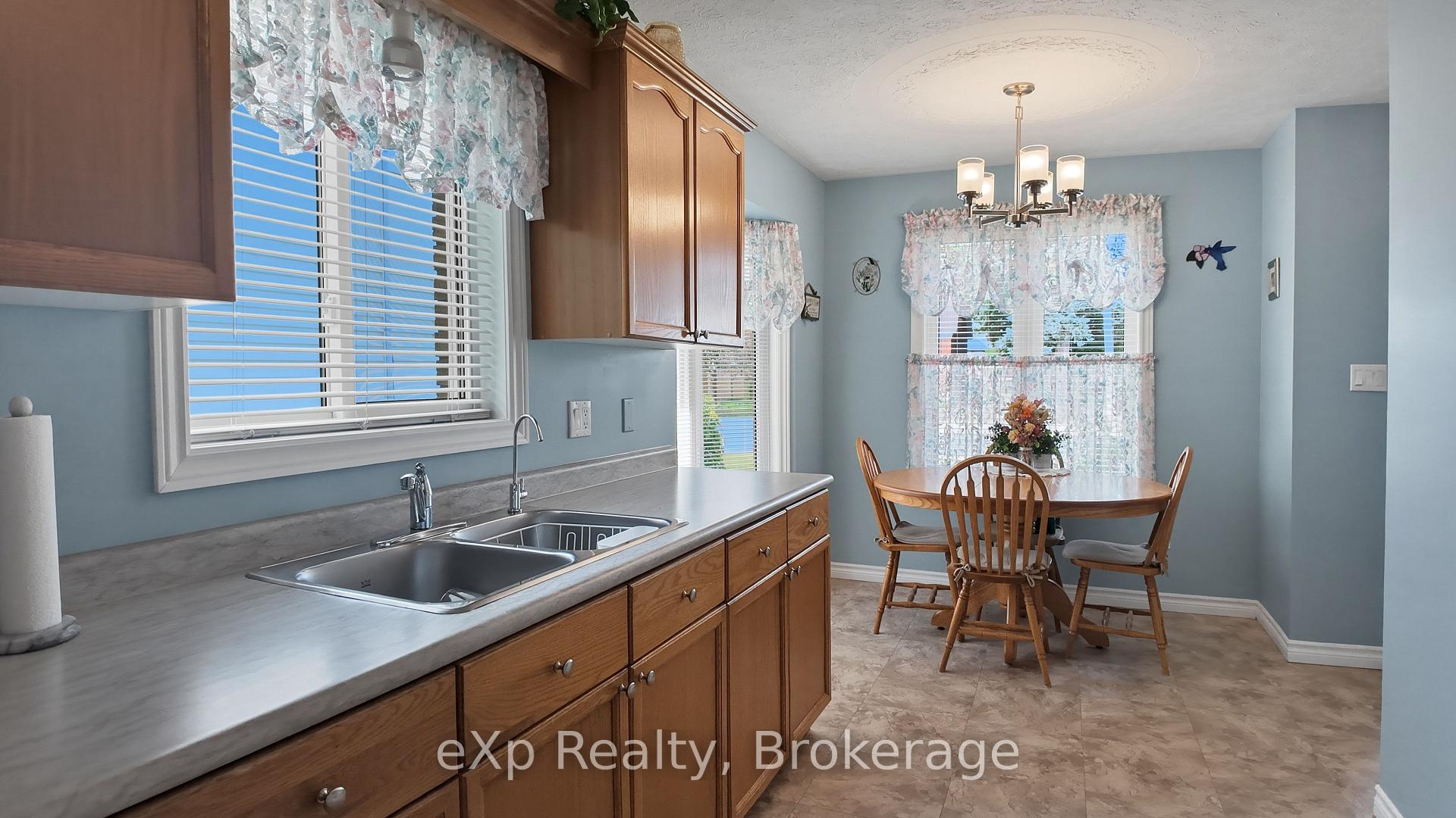 Photo 5 of 565 9th Street, Hanover — HOMEH