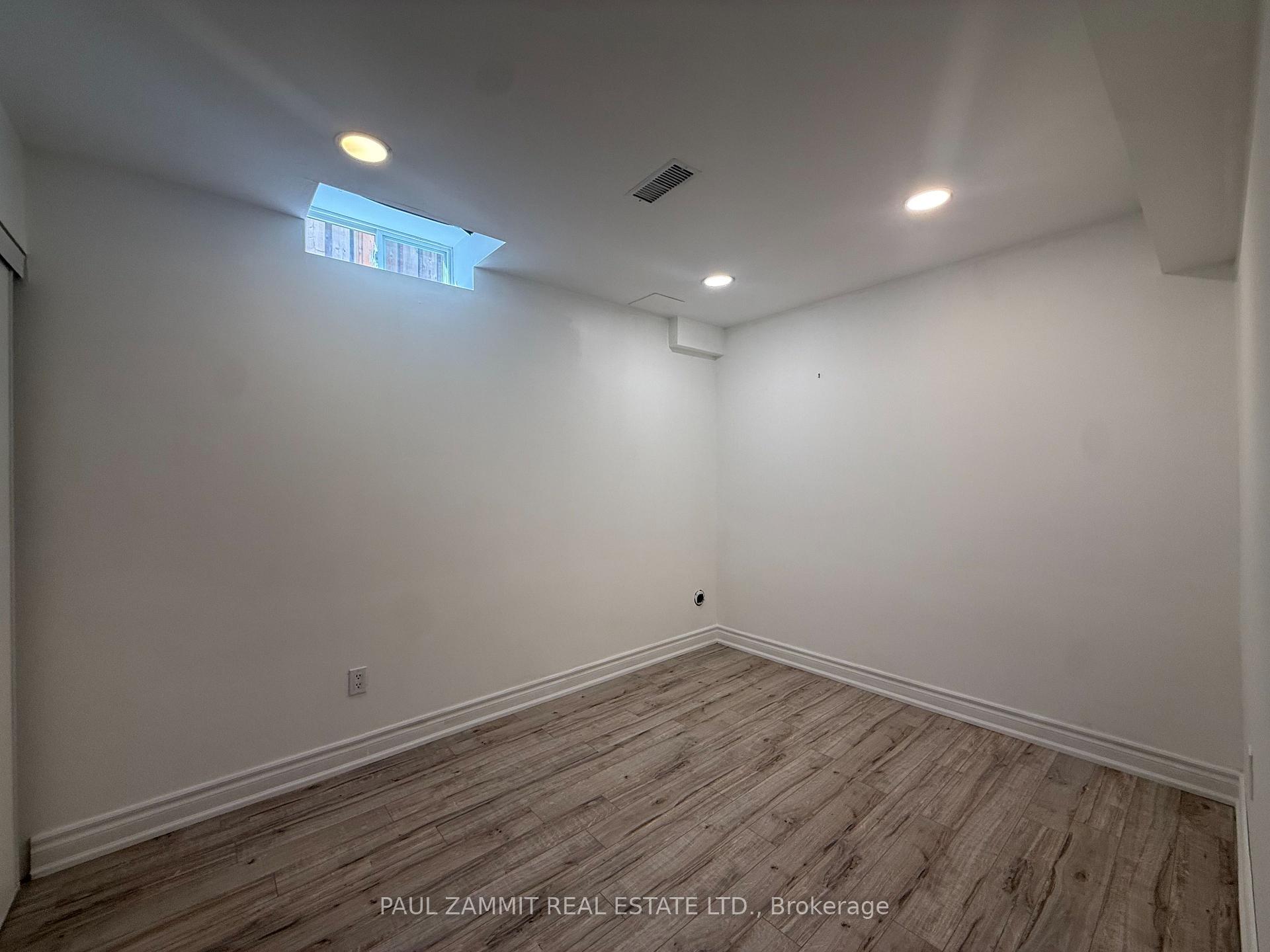 Photo 6 of Unit Bsmt #2, 123 Morgan Avenue, Markham, Thornhill — HOMEH