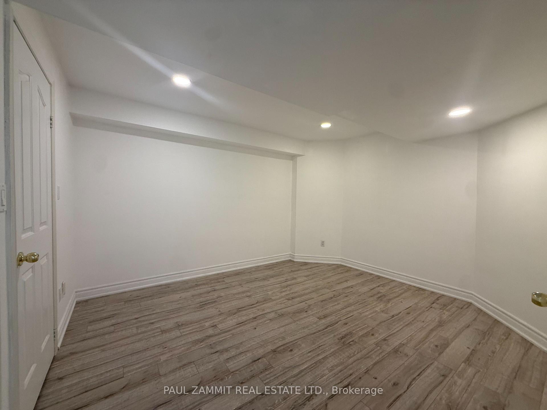 Photo 8 of Unit Bsmt #2, 123 Morgan Avenue, Markham, Thornhill — HOMEH