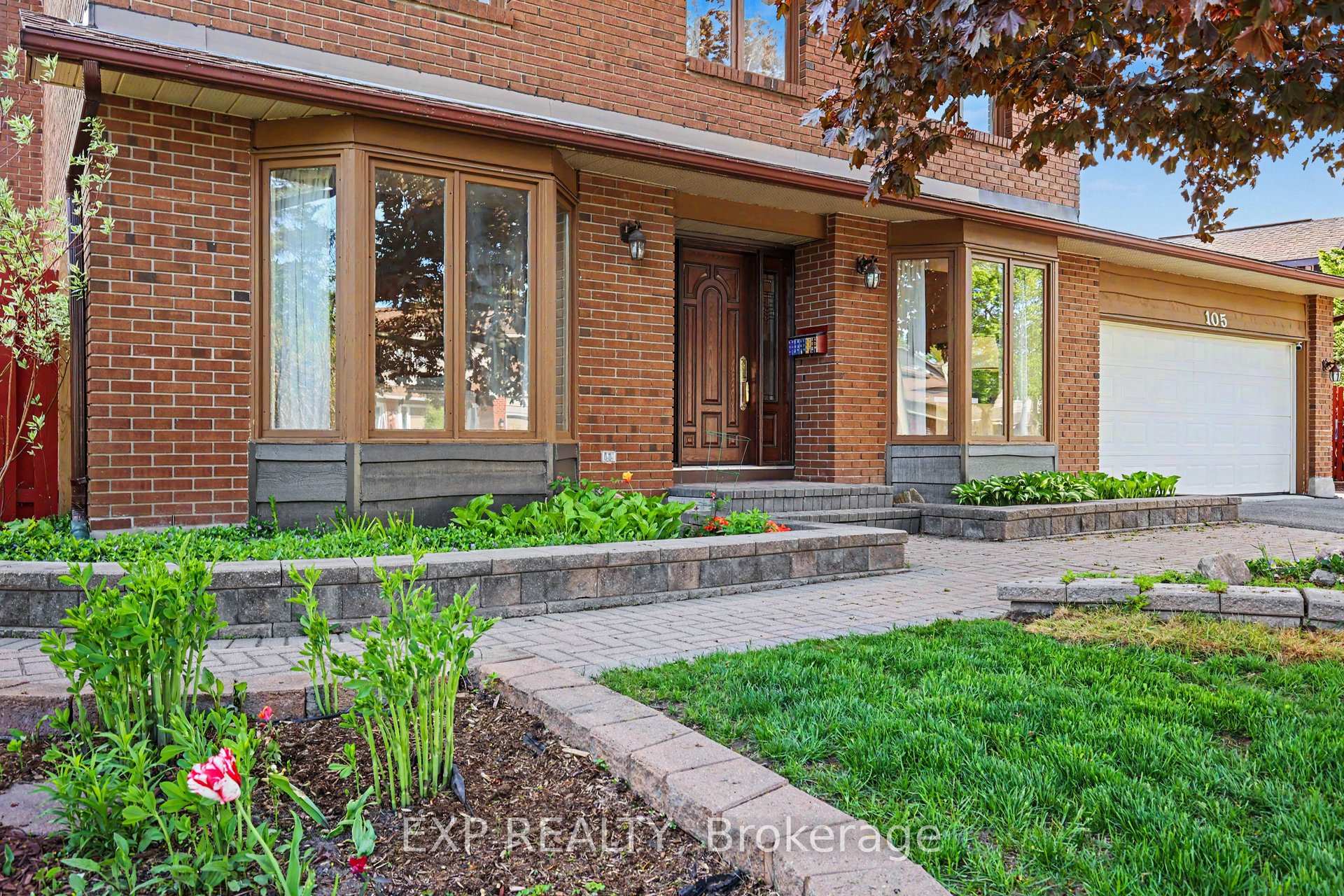 Photo 3 of 105 Country Club Drive, Ottawa, Hunt Club — HOMEH
