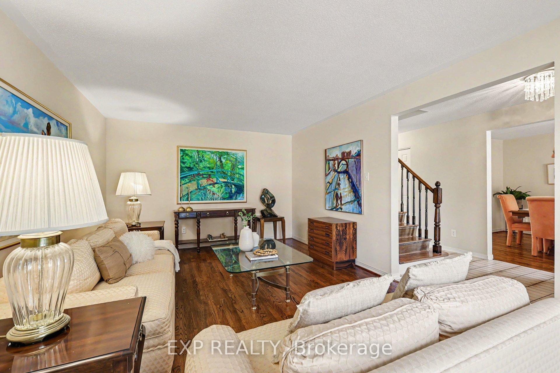 Photo 6 of 105 Country Club Drive, Ottawa, Hunt Club — HOMEH