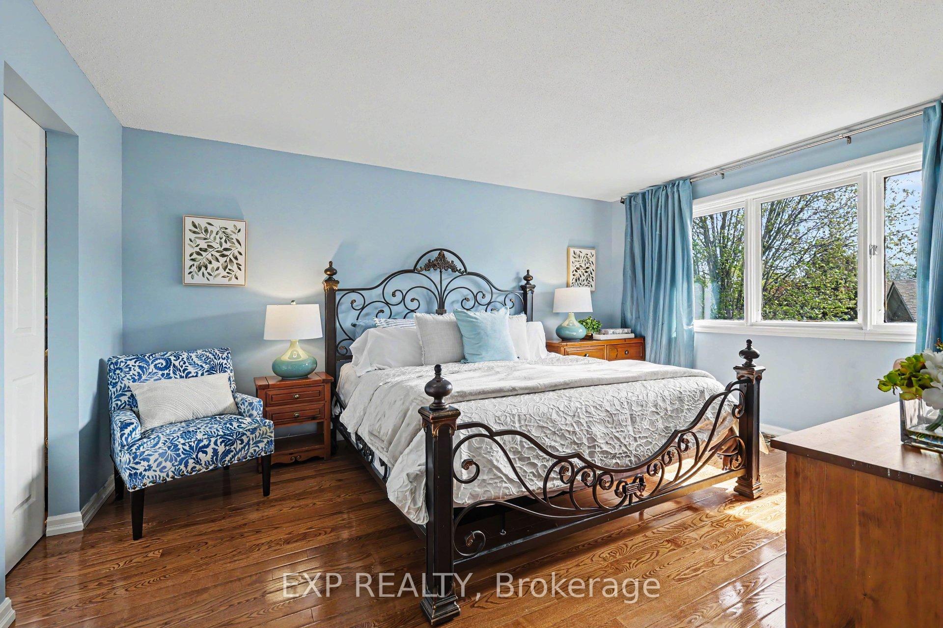 Photo 20 of 105 Country Club Drive, Ottawa, Hunt Club — HOMEH