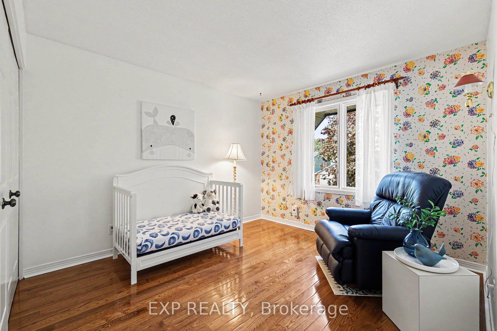 Photo 25 of 105 Country Club Drive, Ottawa, Hunt Club — HOMEH
