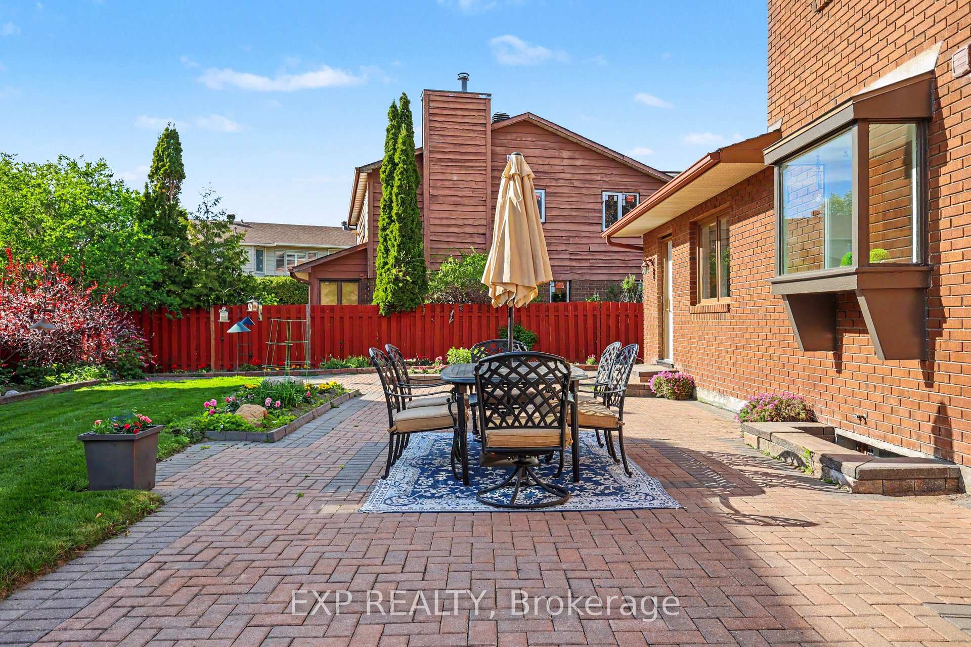 Photo 32 of 105 Country Club Drive, Ottawa, Hunt Club — HOMEH