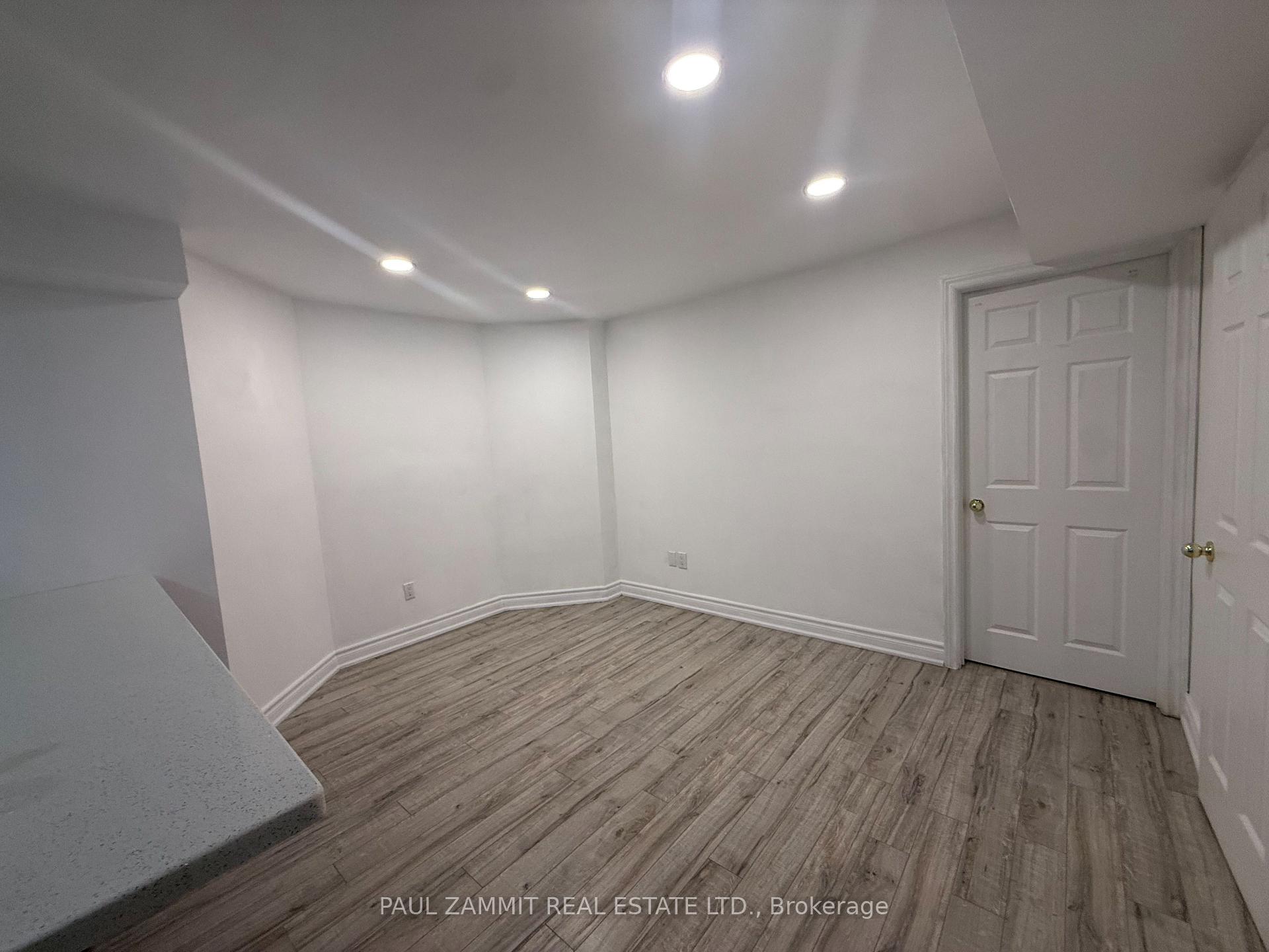 Photo 6 of Unit Bsmt #1, 123 Morgan Avenue, Markham, Thornhill — HOMEH