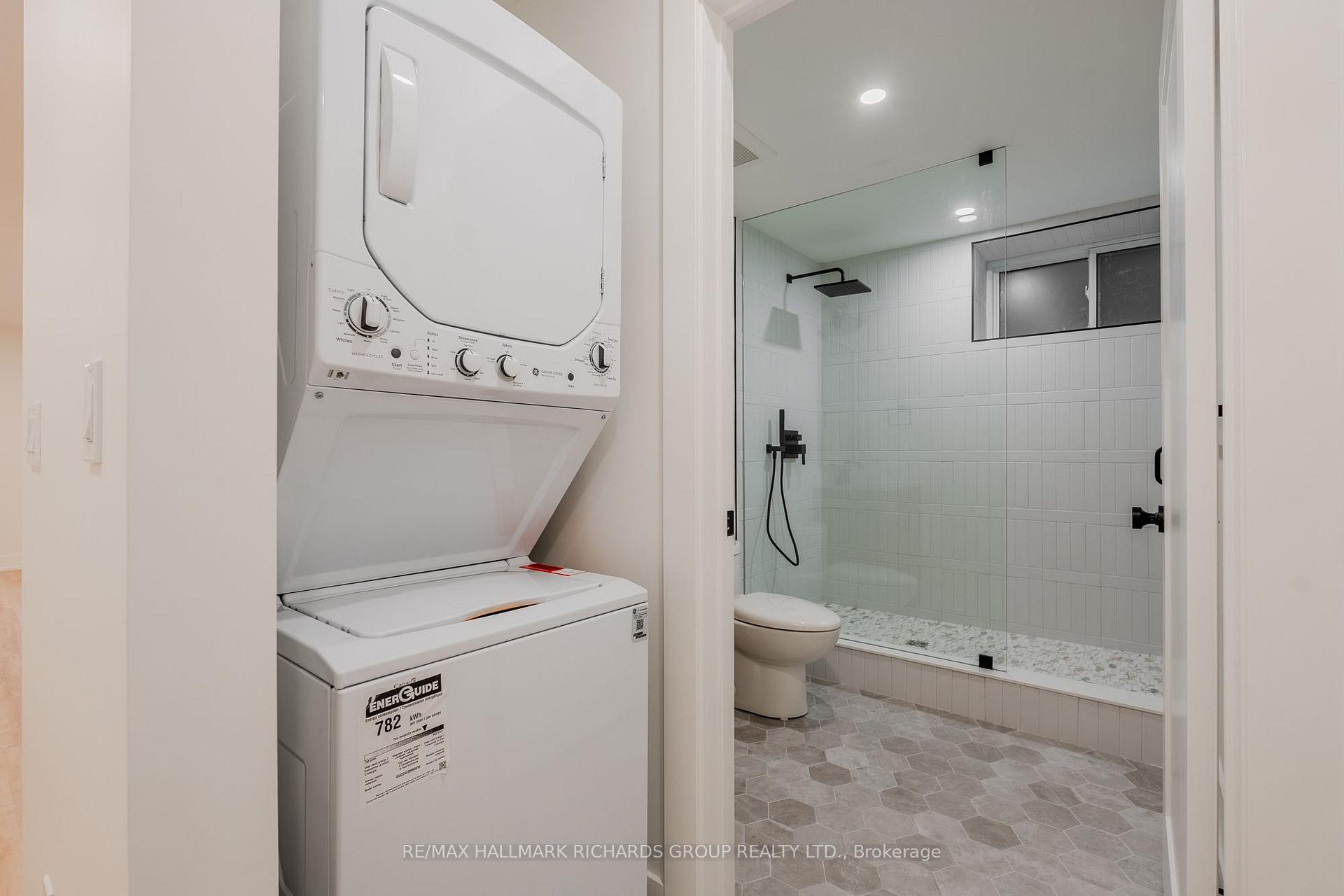 Photo 11 of Unit Lower, 20 Wineva Avenue, Toronto, The Beaches — HOMEH