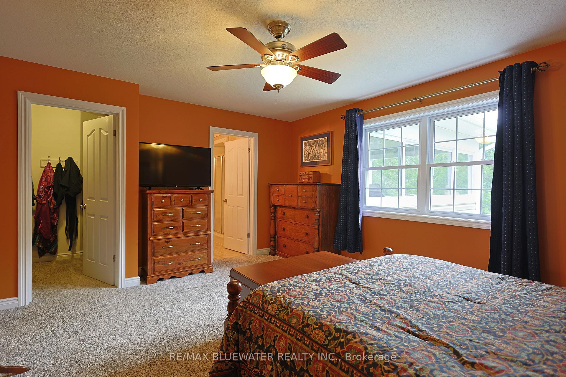 Photo 23 of 71837 Sunridge Crescent, Bluewater, Hay — HOMEH