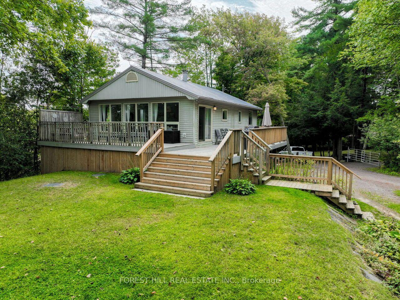 Photo of Unit #8, 1006 Youngs Road