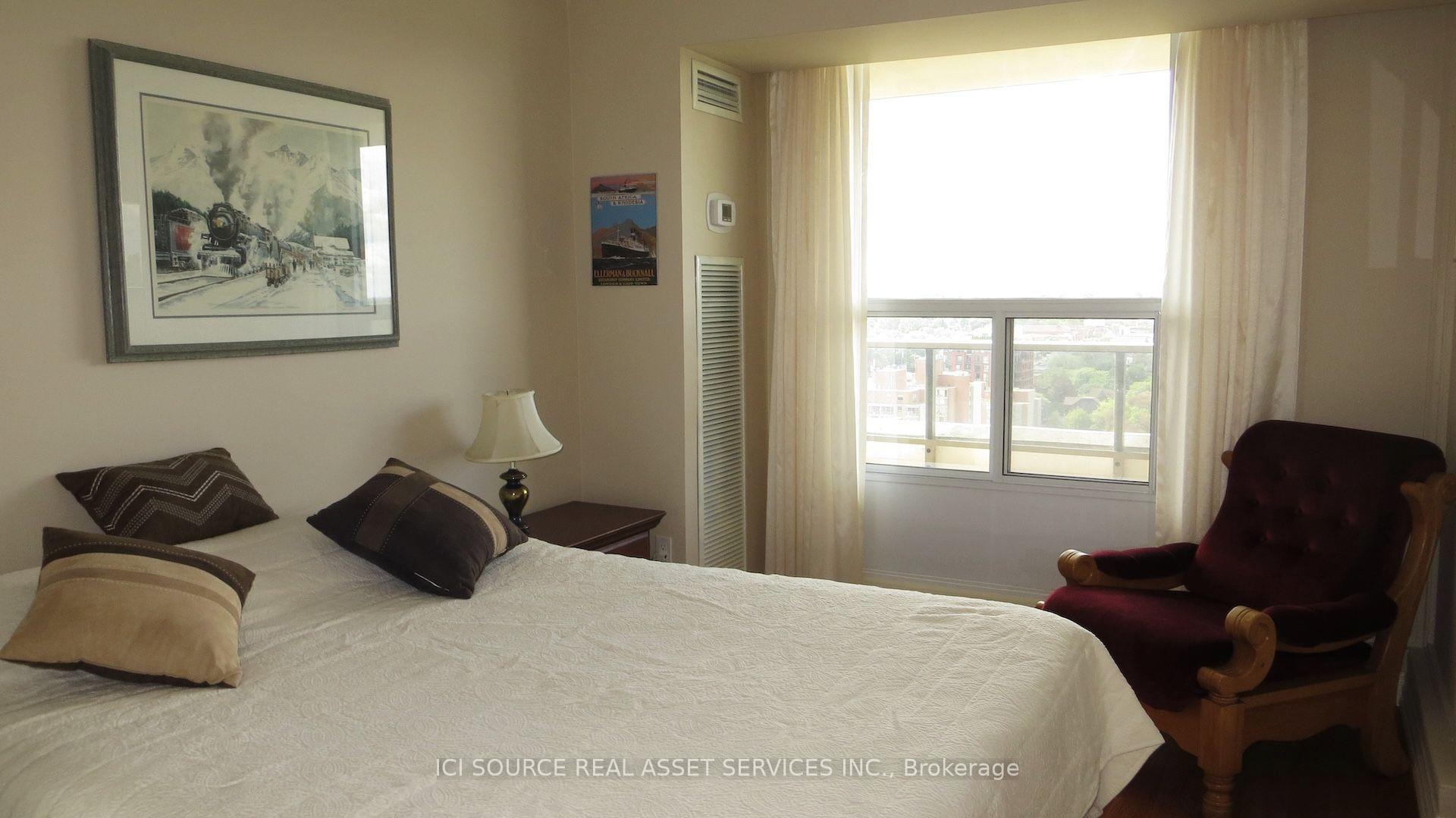 Photo 15 of Unit 1702, 50 Quebec Avenue, Toronto, High Park North — HOMEH