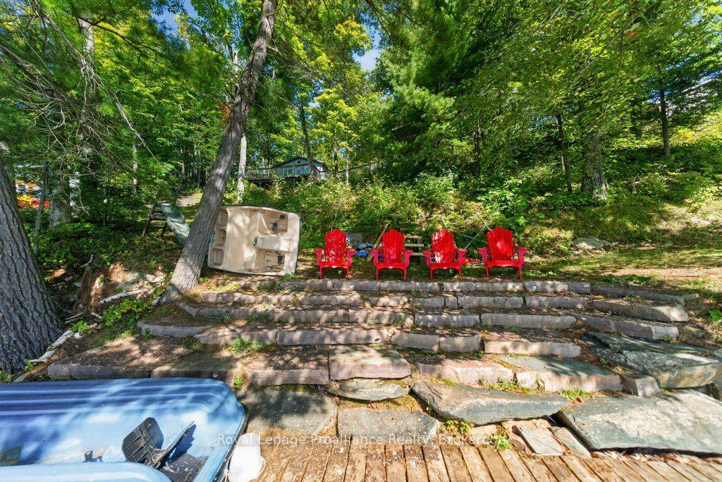 Photo 3 of 1239 Chimney Point Lane, North Frontenac, Frontenac North — HOMEH