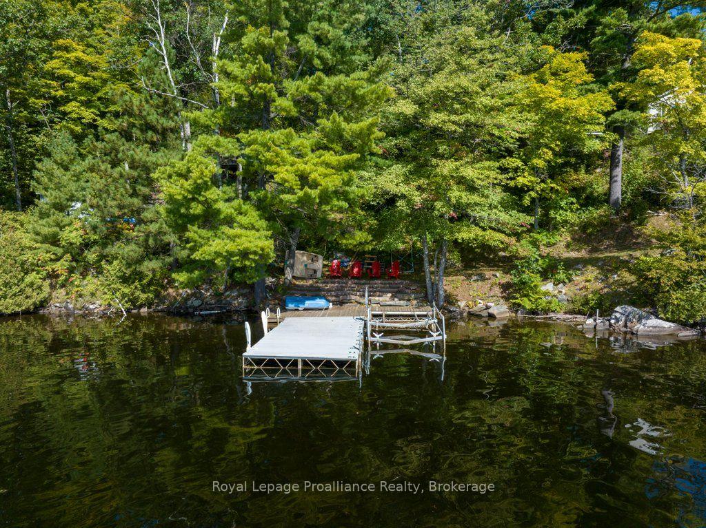Photo 4 of 1239 Chimney Point Lane, North Frontenac, Frontenac North — HOMEH