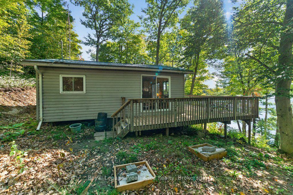 Photo 9 of 1239 Chimney Point Lane, North Frontenac, Frontenac North — HOMEH