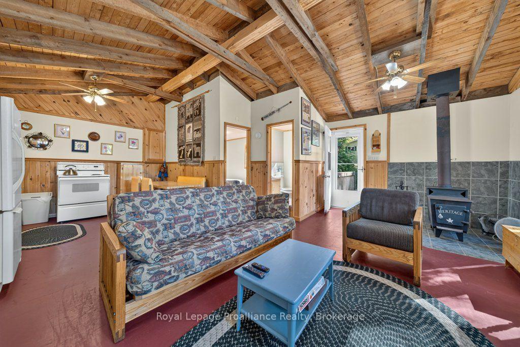 Photo 20 of 1239 Chimney Point Lane, North Frontenac, Frontenac North — HOMEH