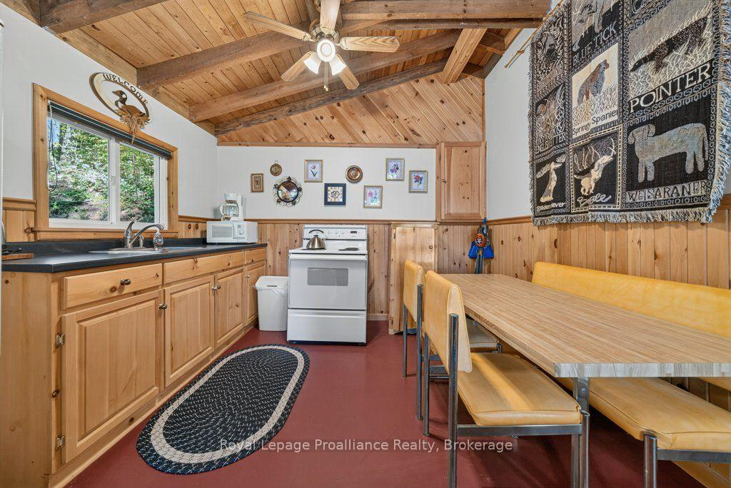 Photo 23 of 1239 Chimney Point Lane, North Frontenac, Frontenac North — HOMEH
