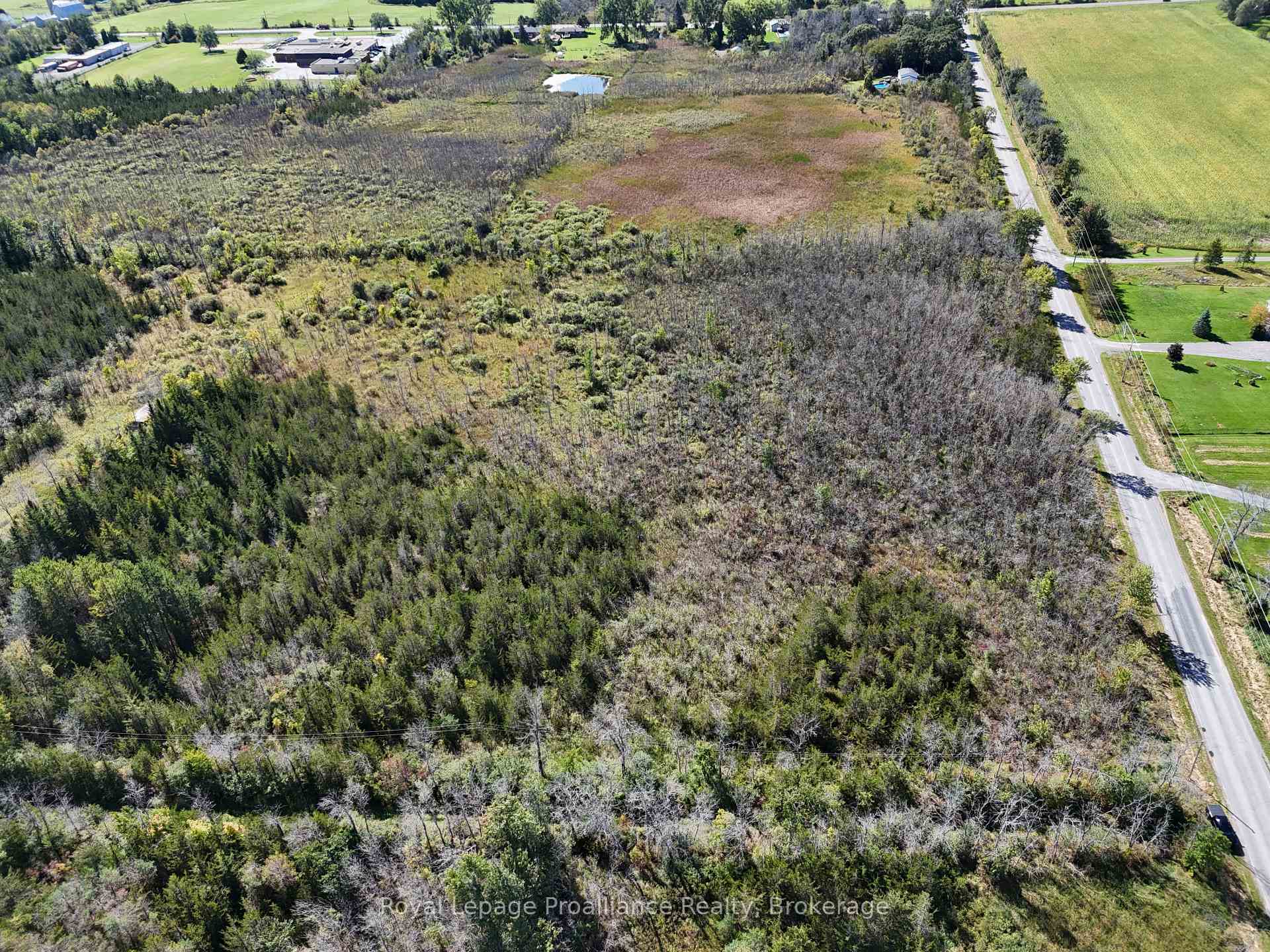 Photo 3 of 544 Lazier Road, Tyendinaga, Tyendinaga Township — HOMEH
